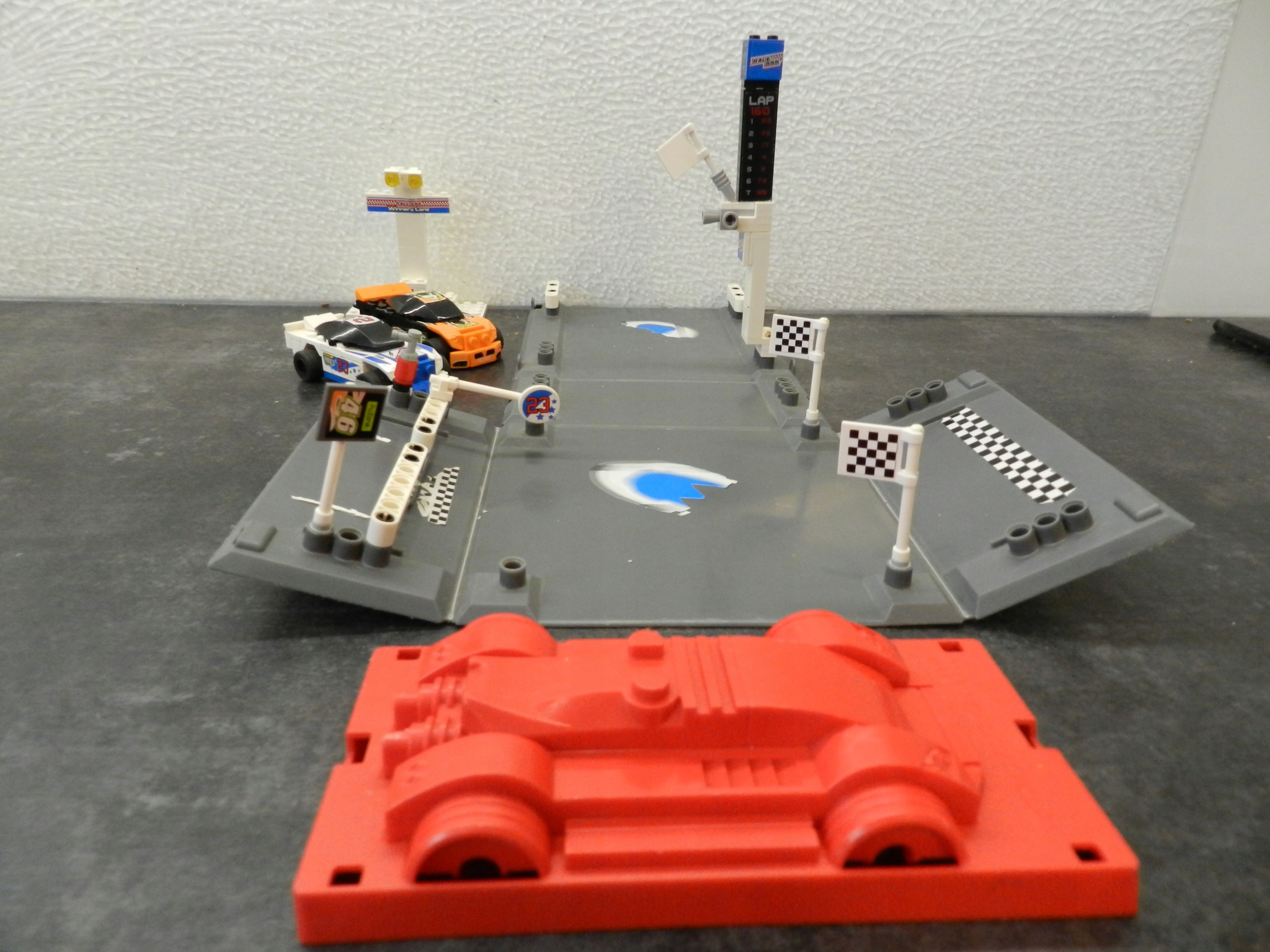 LEGO 8125 Racers Thunder Raceway *100% EAN (GTIN) 5702014534056