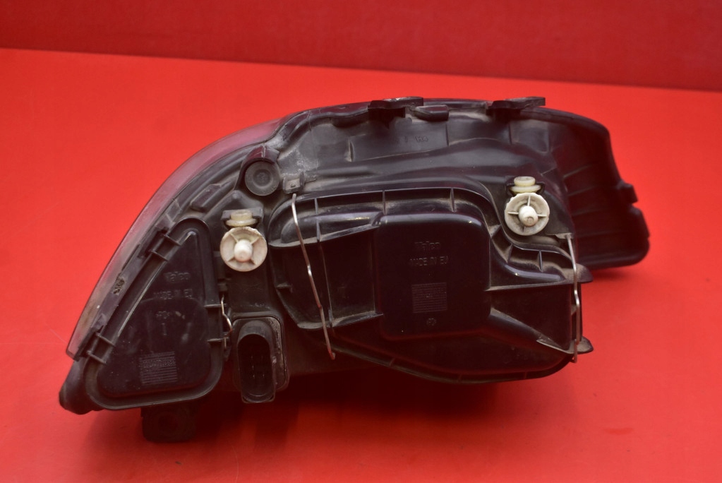 REFLEKTOR left light front EU 6L1941021A SEAT CORDOBA 2 II 02-09