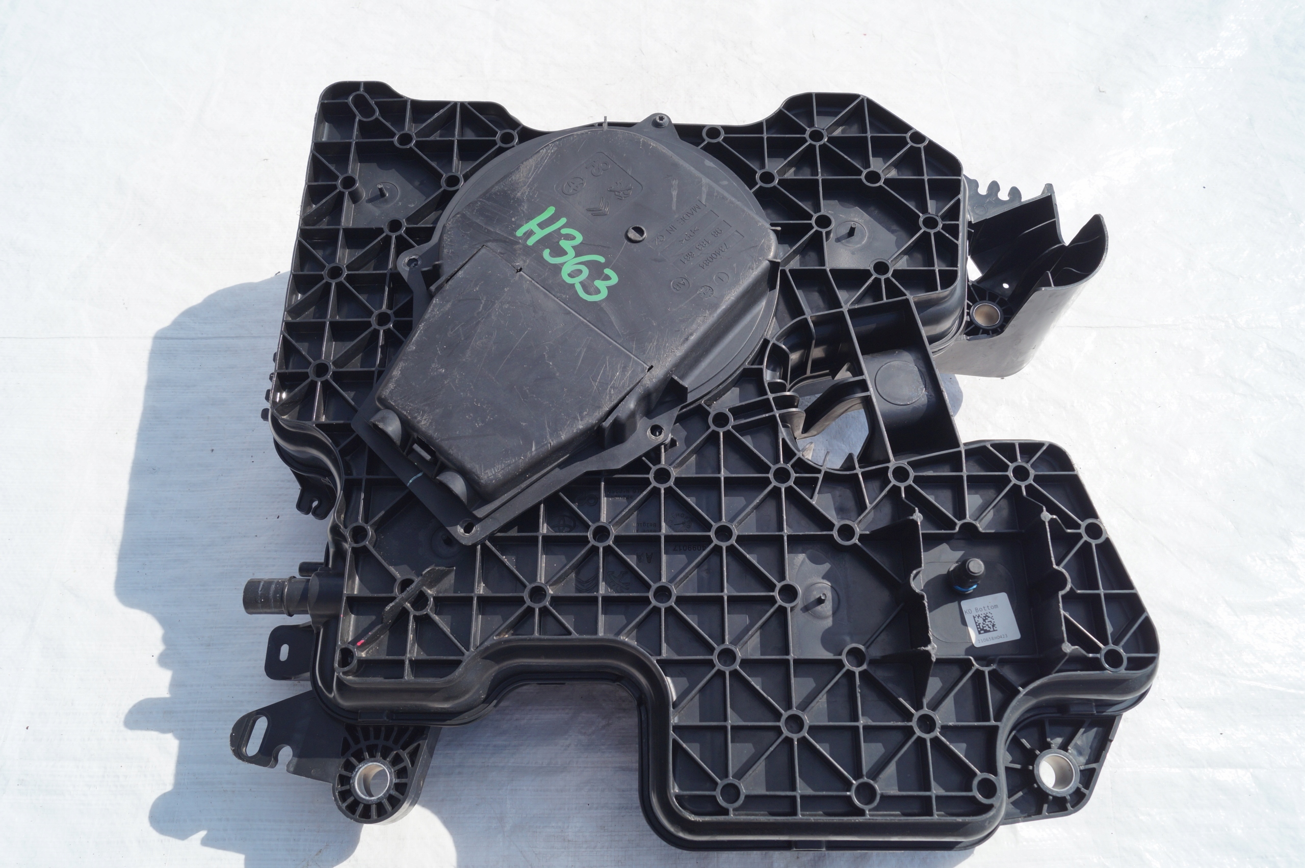 ZBIORNIK POMPA ADBLUE CITROEN JUMPY PEUGEOT EXPERT