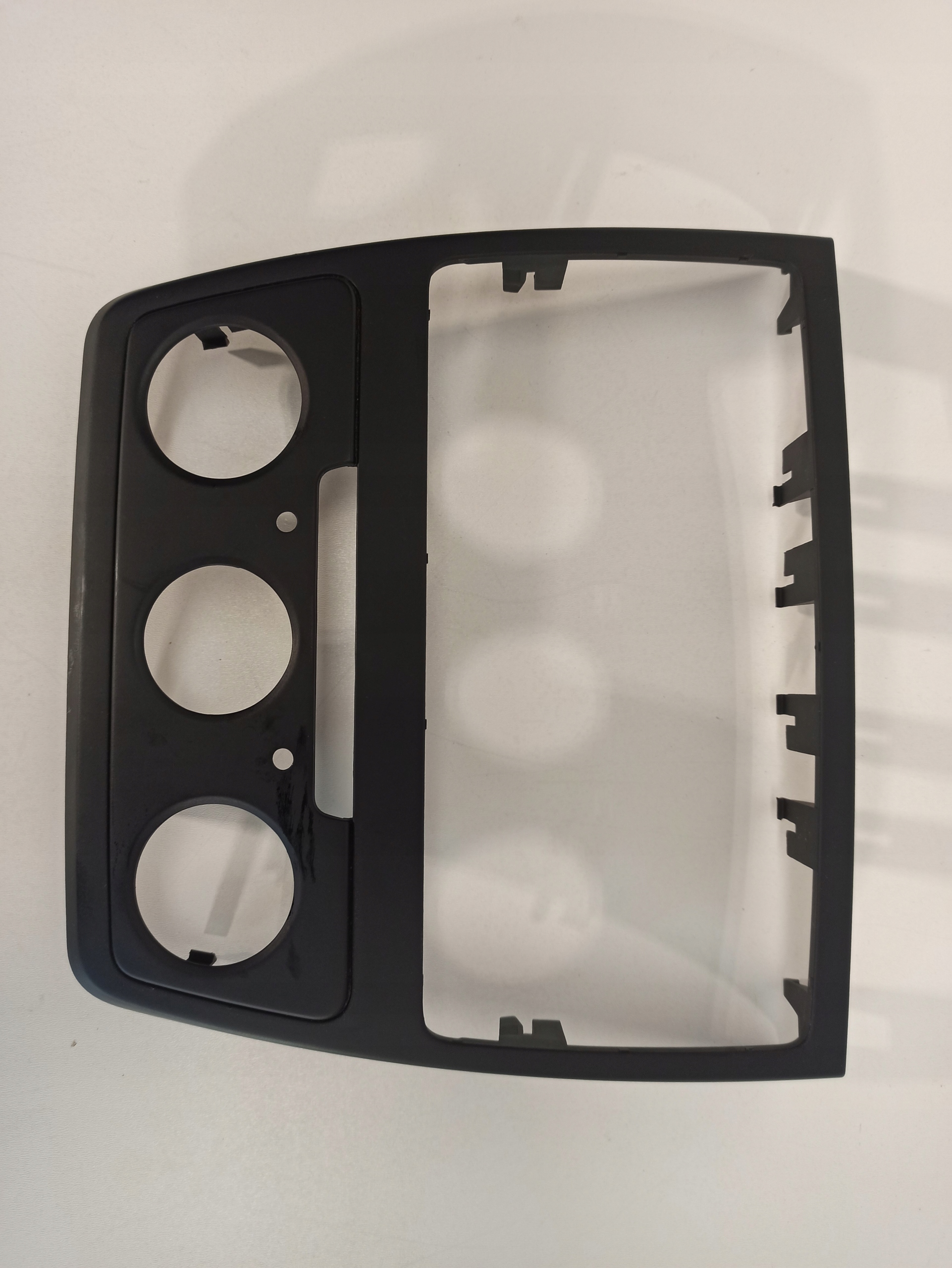 рамка консоли SKODA oe 5L0858069G