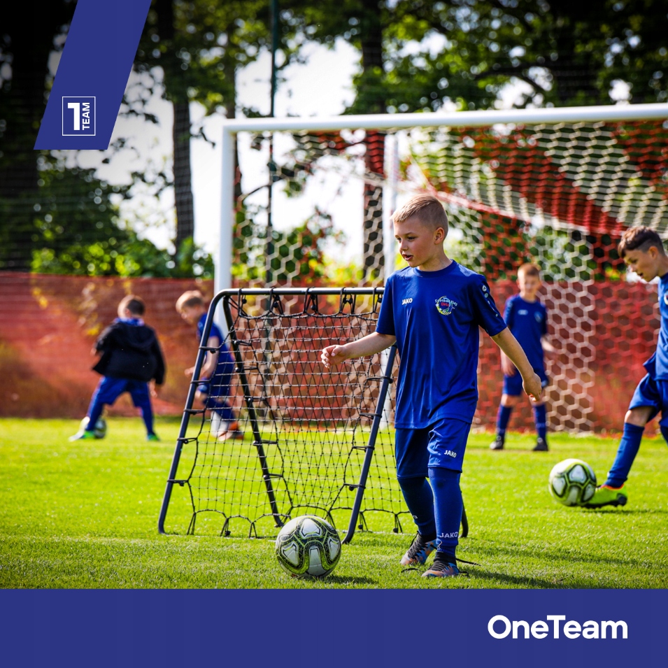 Rebounder dwustronny OneTeam OT-SR1010 100 x 100 x 100 cm Materiał stal