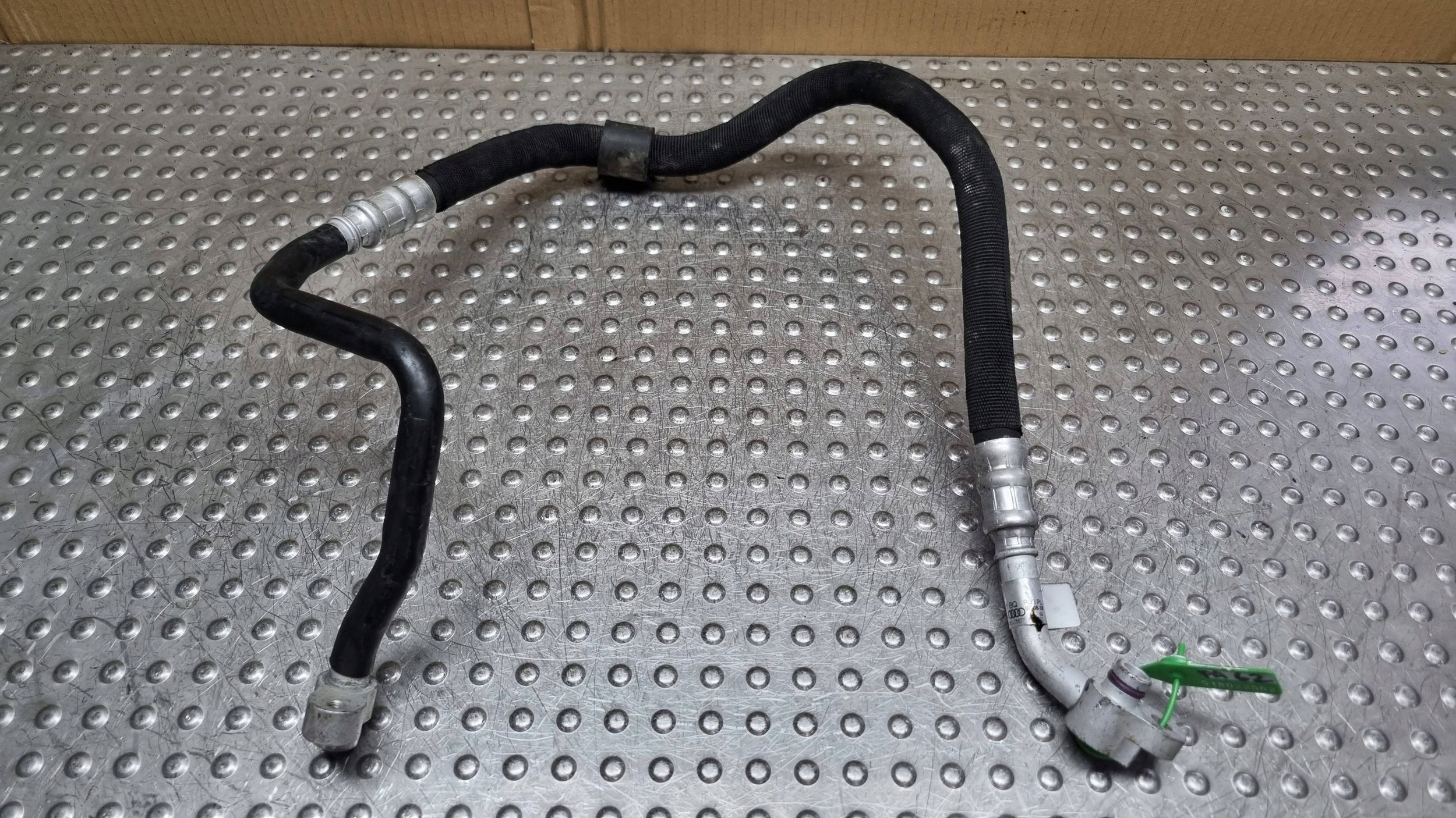 vedení klimatizaci 4G0260701BQ AUDI A6 C7 2.0 TDI