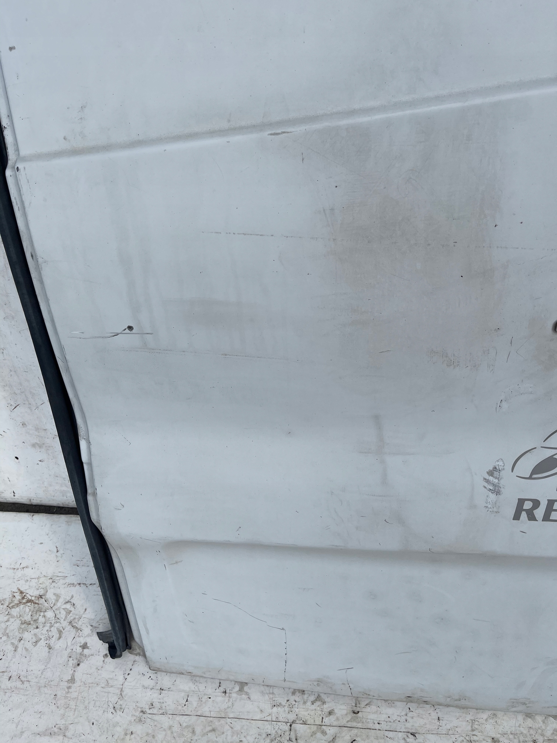 ajtó far hátsó jobb TRAFIC VIVARO 01