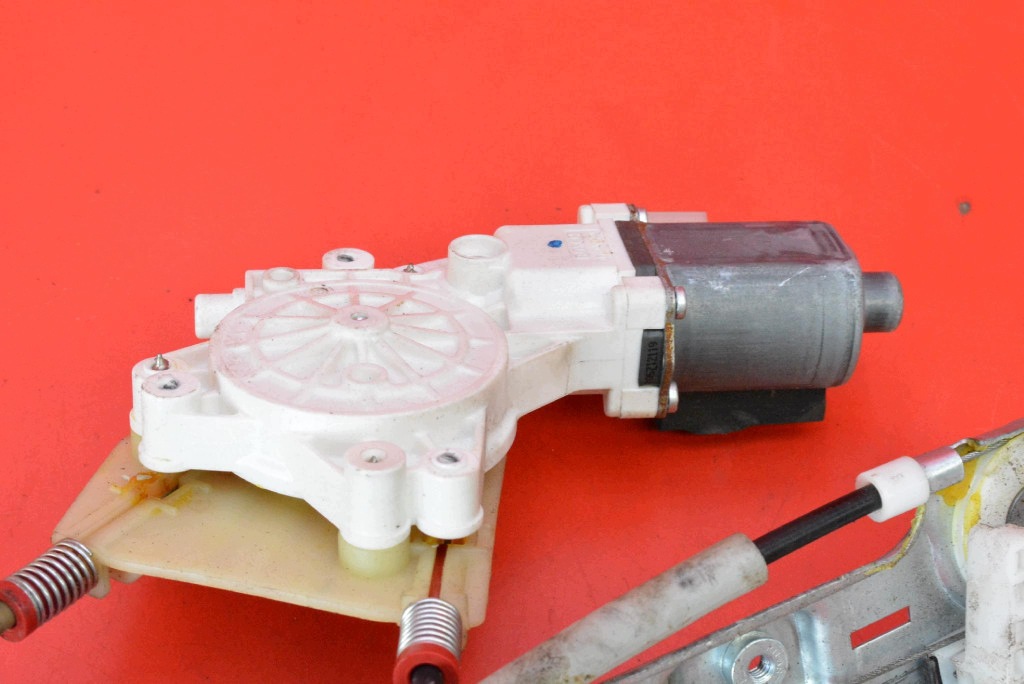 window regulator right front EU 05074798AA-E DODGE CALIBER 1 and 5D HB 06-12
