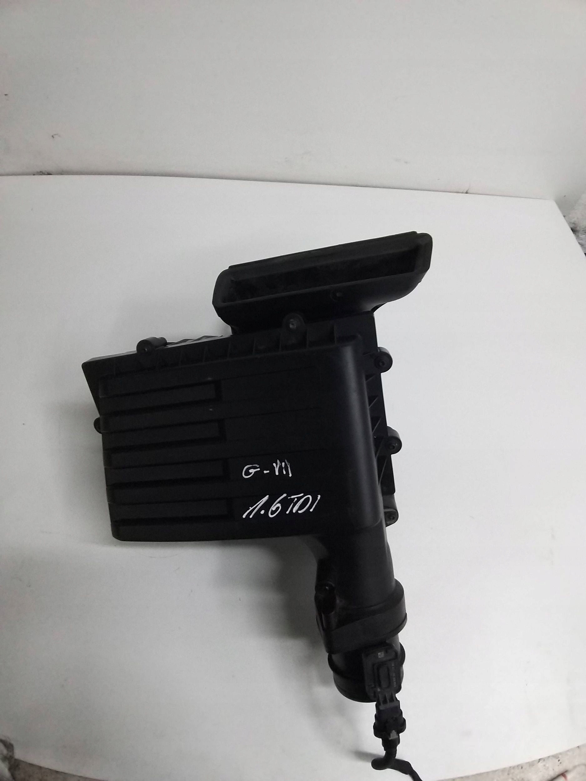 VW GOLF 7 VII AUDI A3 8V 1.6 TDI Gehäuse filter luft 5Q0129607AE