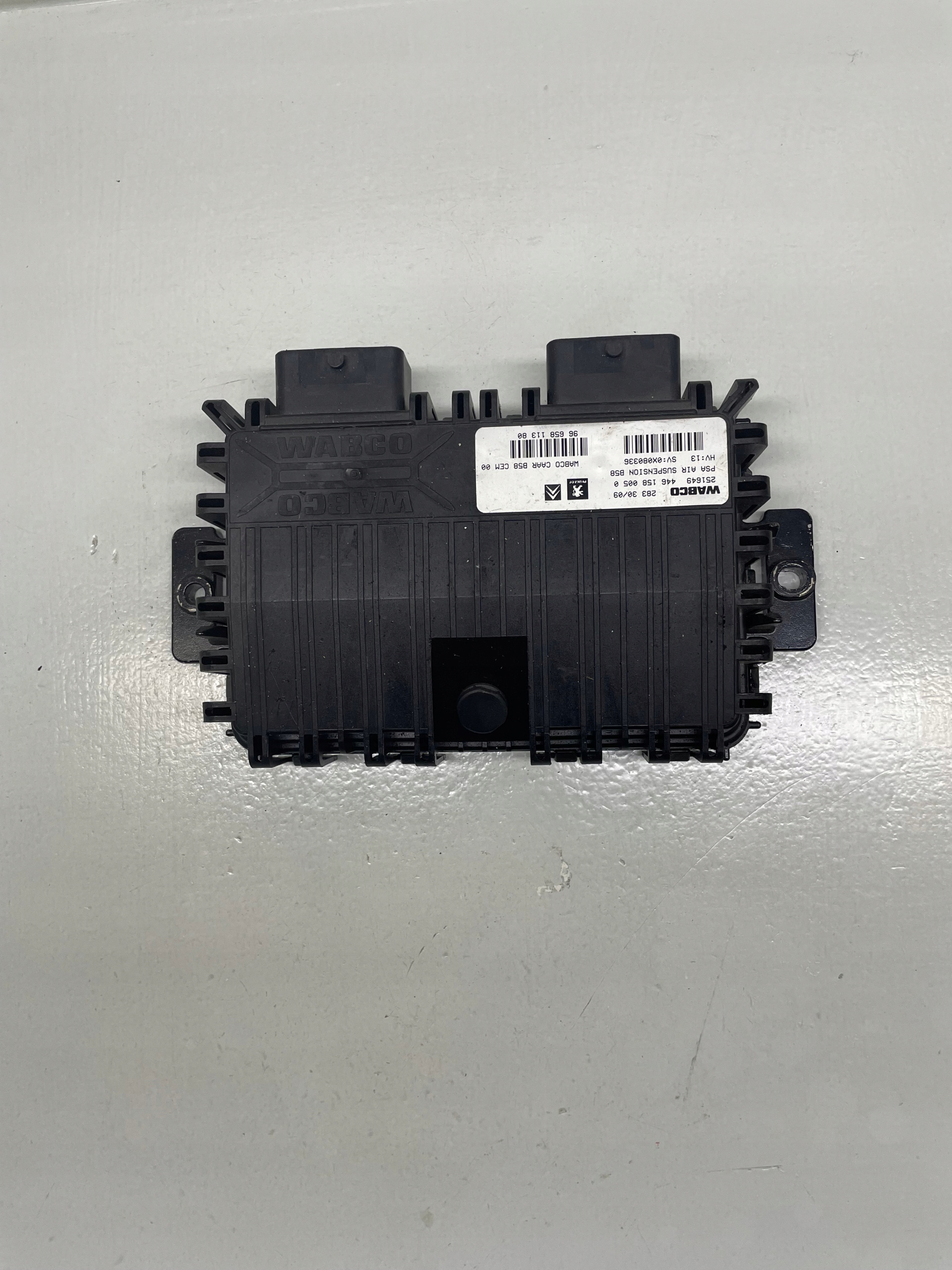 МОДУЛЬ УПРАВЛЕНИЯ ПОДВЕСКОЙ PSA 9665811380