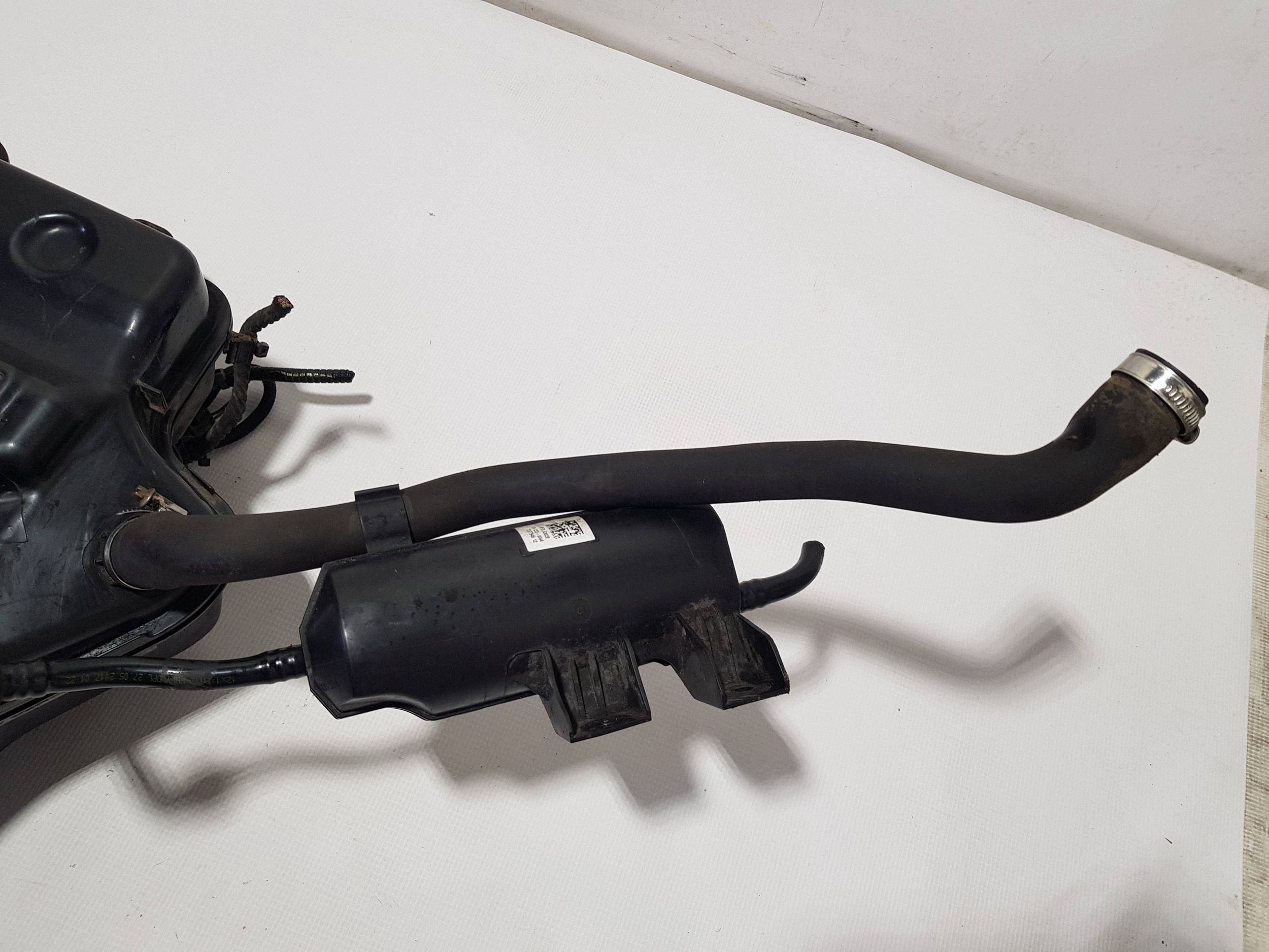 BMW 5 G30 G31 tank ADBLUE SCR active 7391919