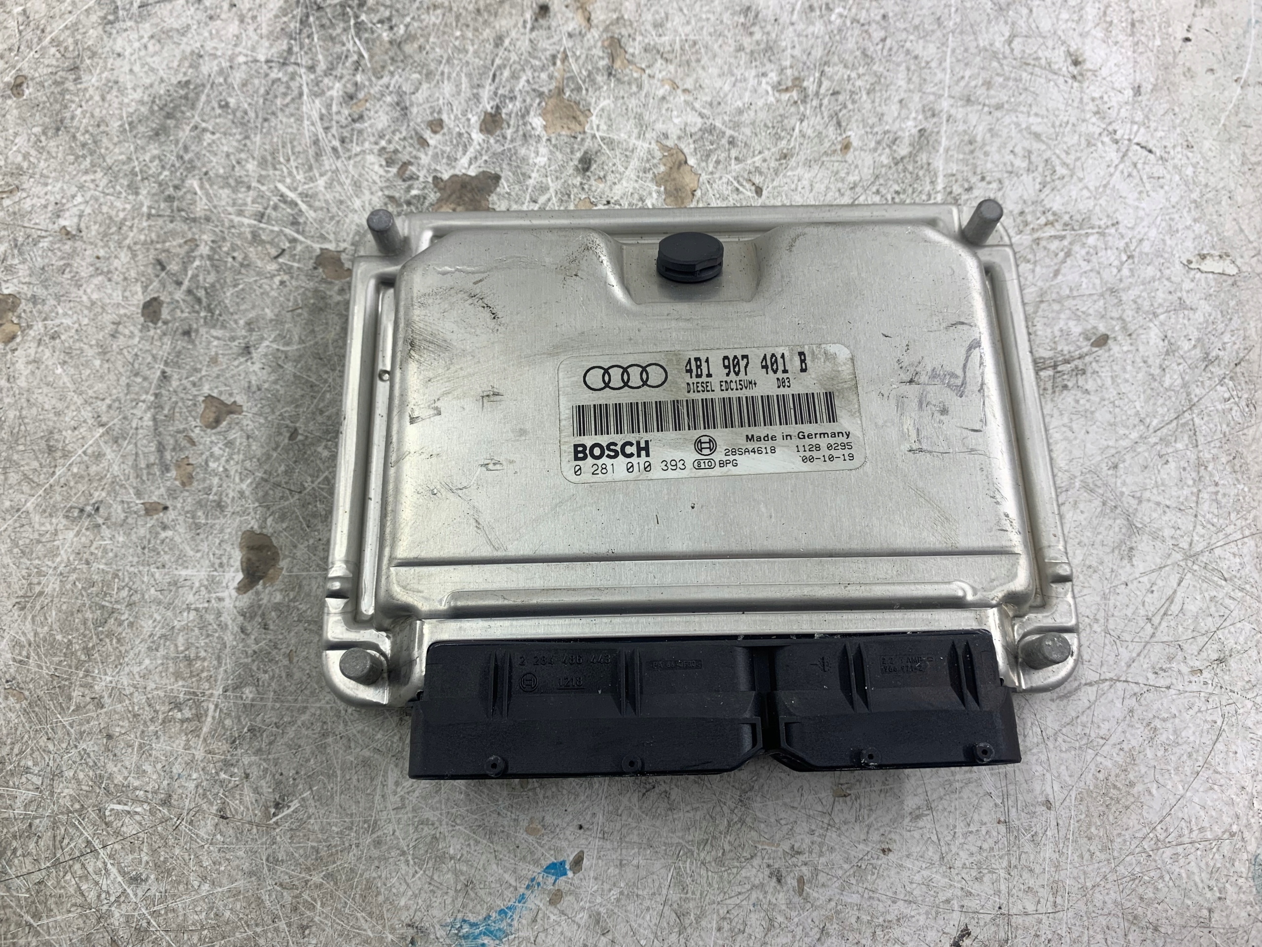 AUDI A6 C5 2.5 TDI control unit of the engine 4B1907401B
