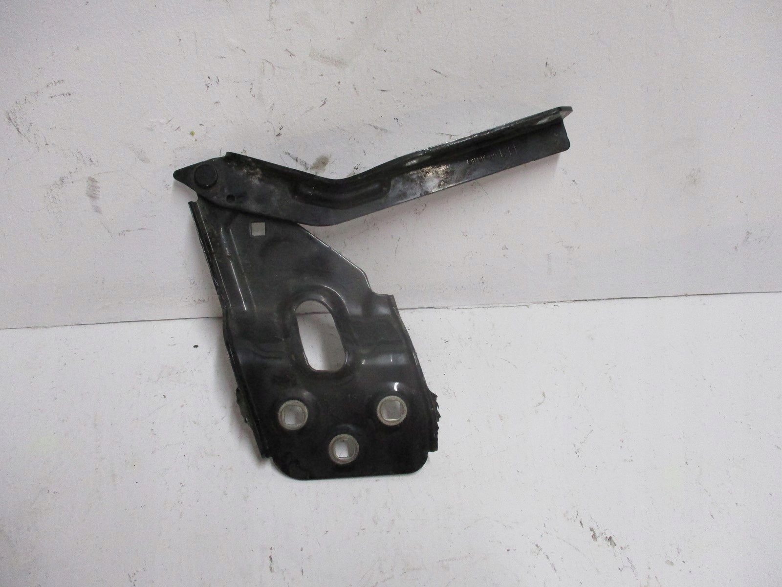 hinge bonnets VW TOUAREG 7P 7P6823301 left