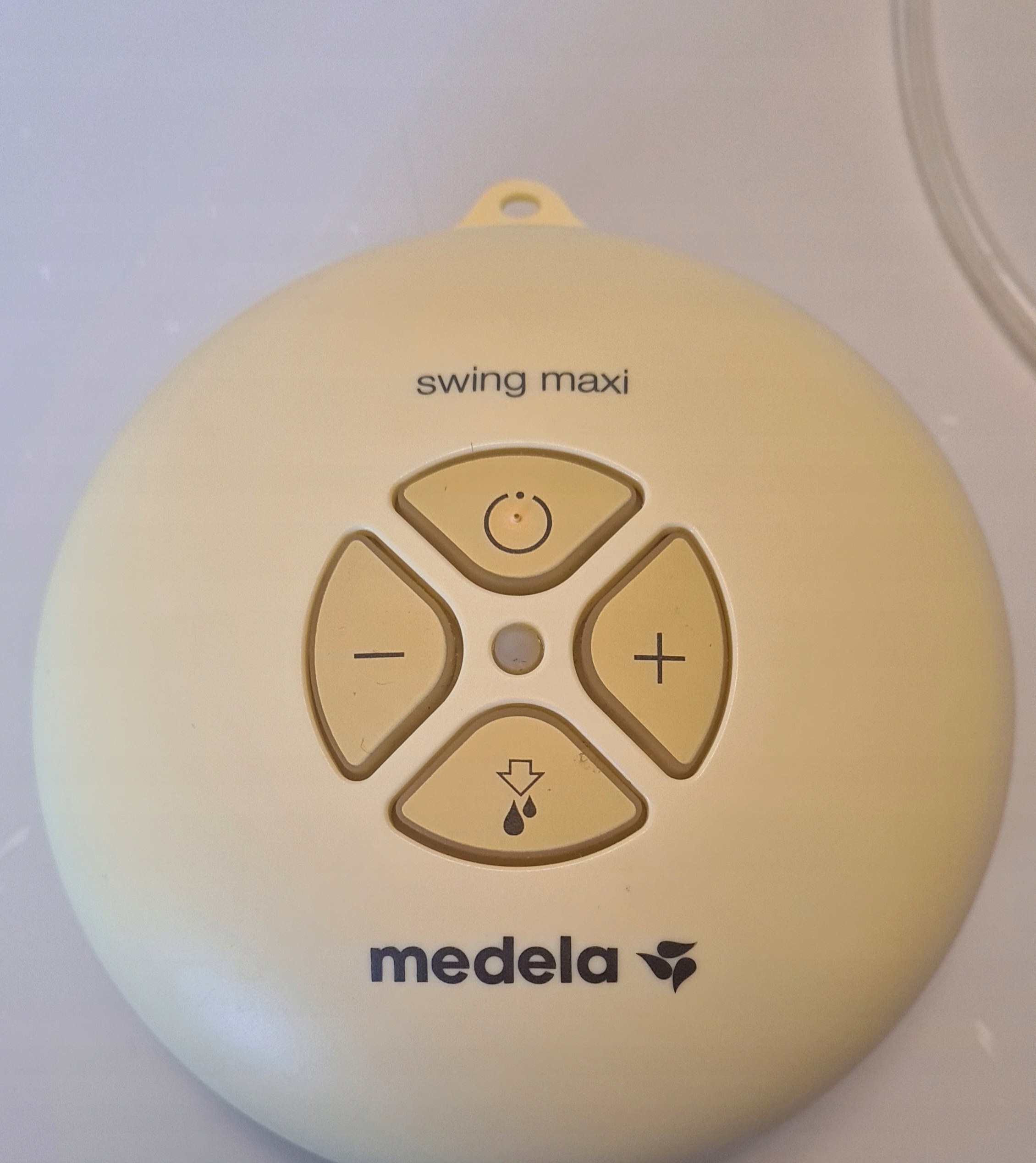 Laktator elektryczny Medela 2021r. Stan niezany. Kod producenta 7612367075329