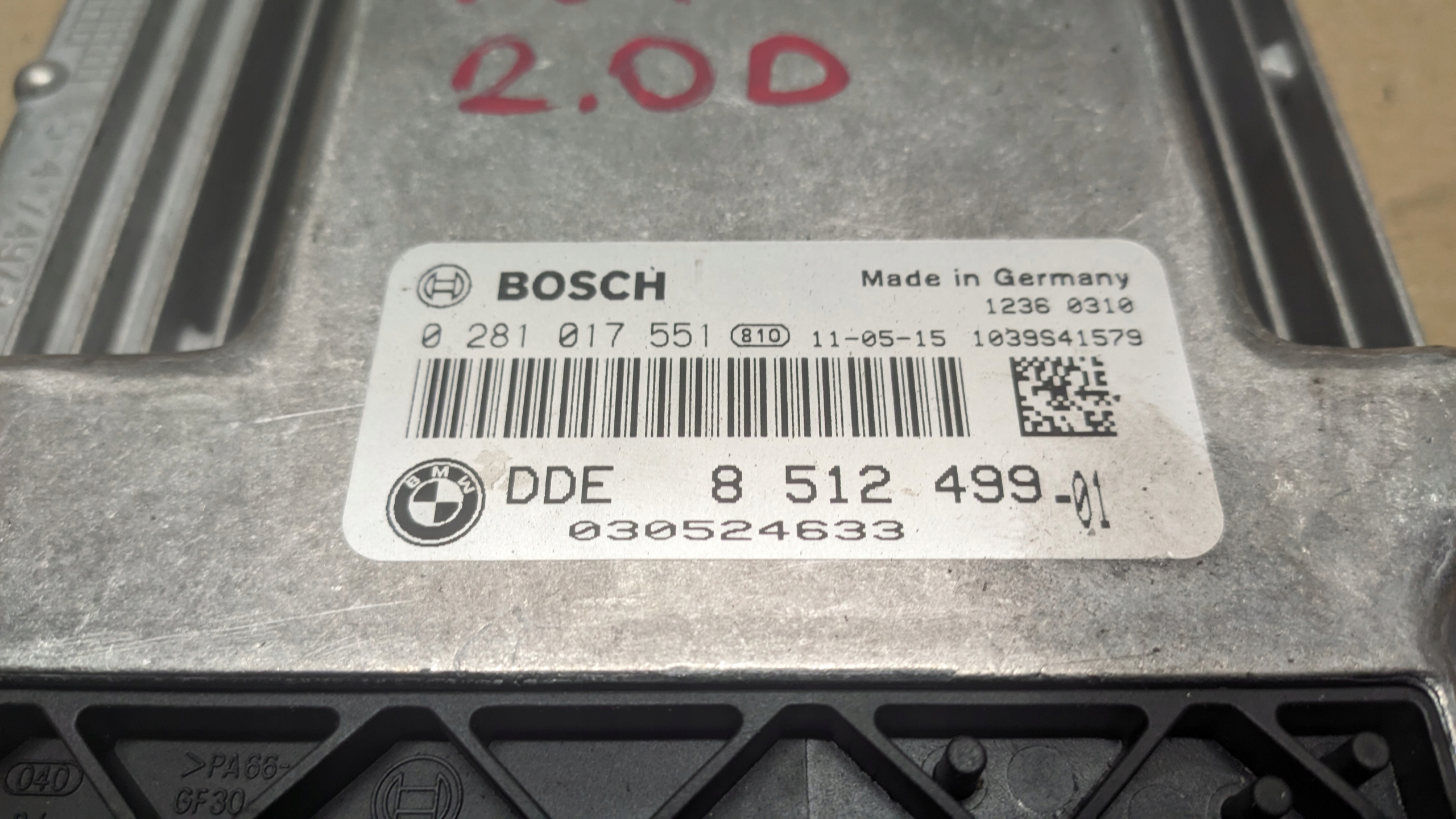 BMW E87 2.0D 11R computer control unit of the engine 8512499