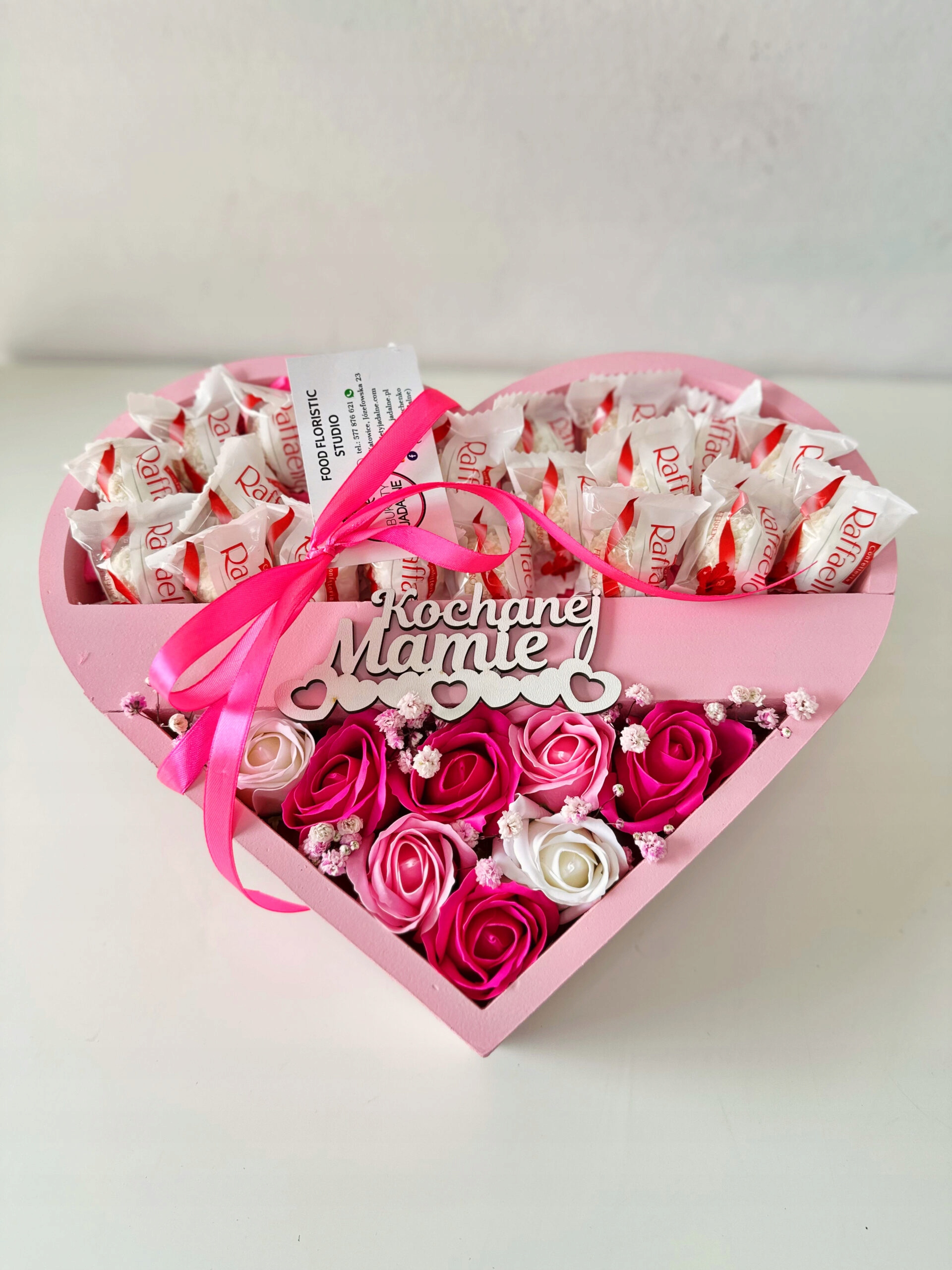 Levně Box s bonbóny Srdce milované maminky Růžové