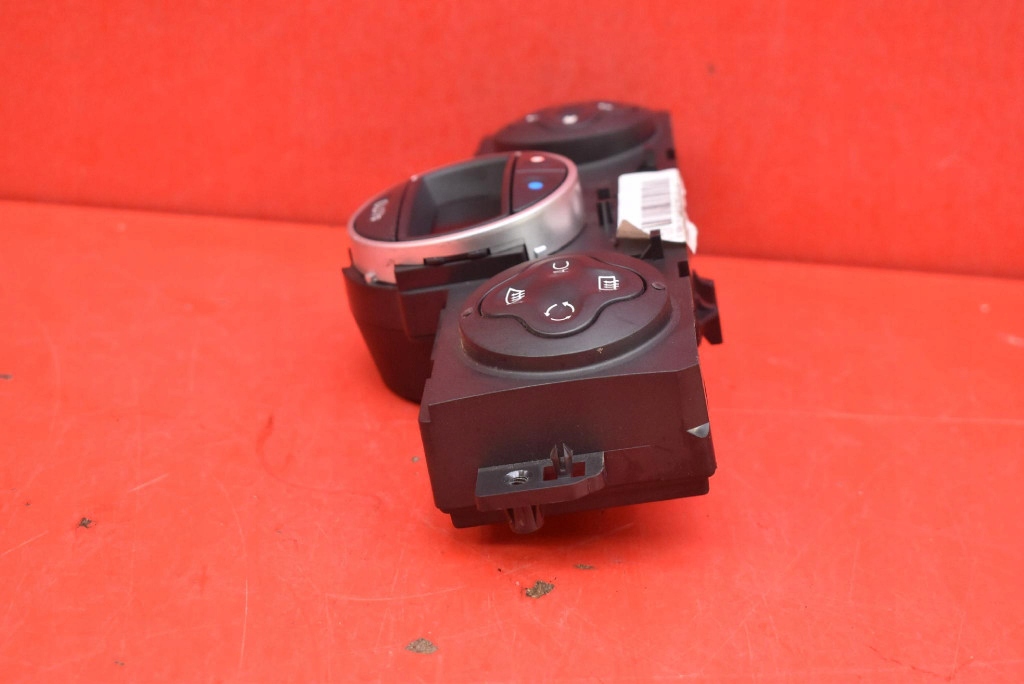 control panel air conditioning devices KLIMY 8200296683 RENAULT CLIO 3 III 05-09