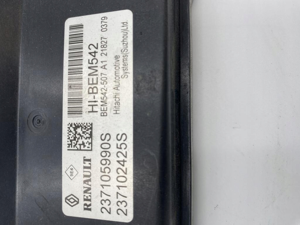 control unit of the engine ECU RENAULT ARKANA 1.6 E-TECH HYBRYDA 237105990S