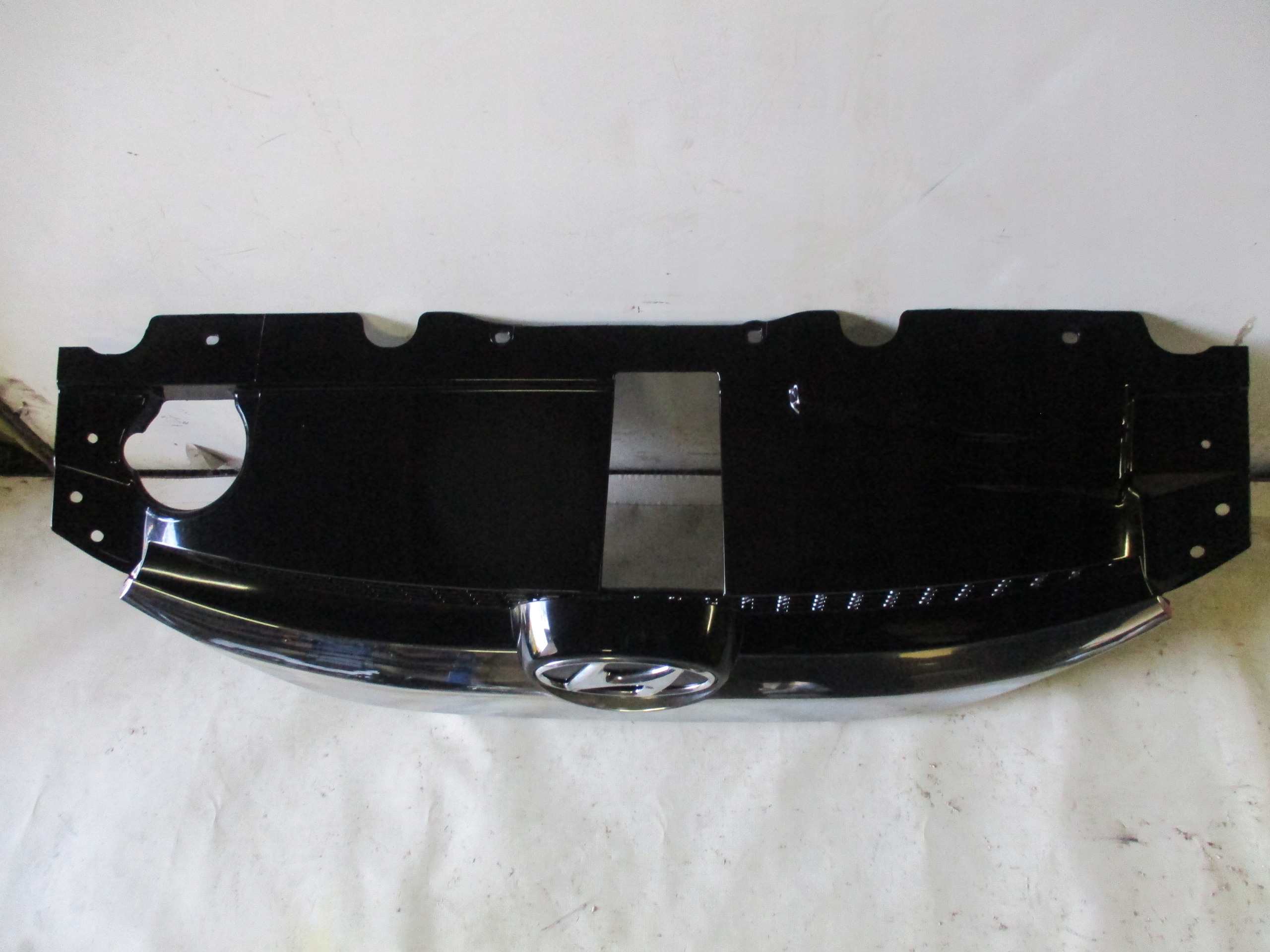 решетка радиатора Hyundai iX 35 09-14r 86351-2Y000