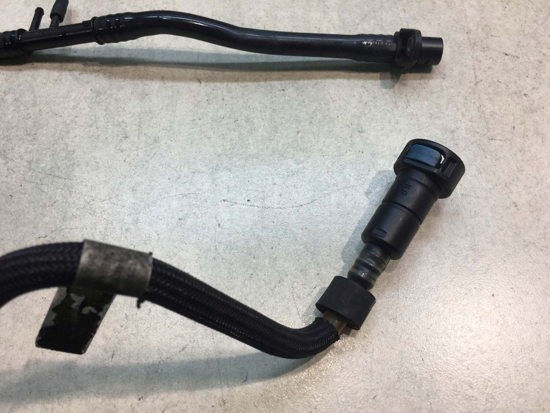 fuel line BWM 1 E87 118 D 780066902