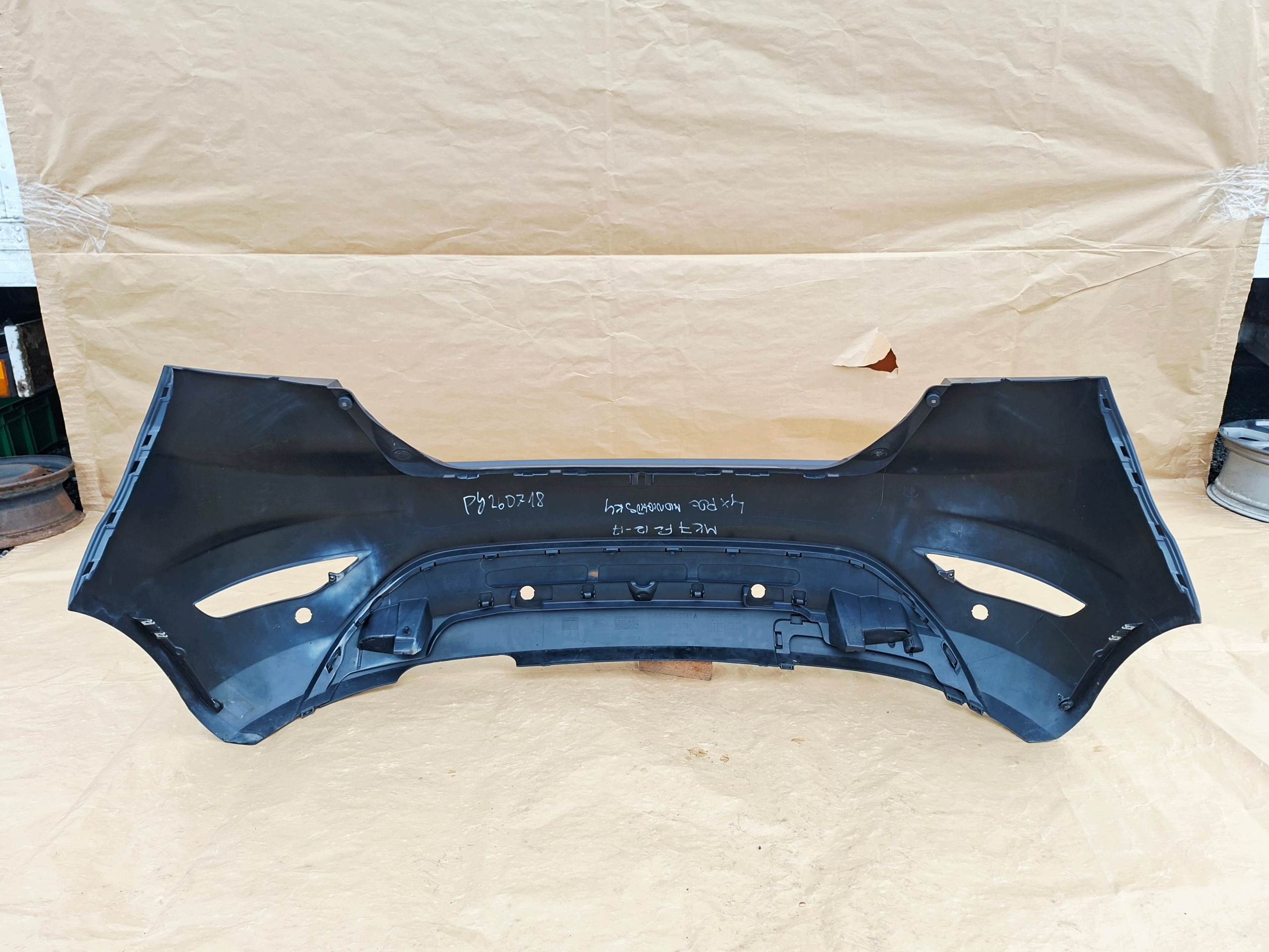 FORD FIESTA MK7 LIFT 2012-2017 Stoßstange heck 4xPDC MIGHTNIGHT SKY