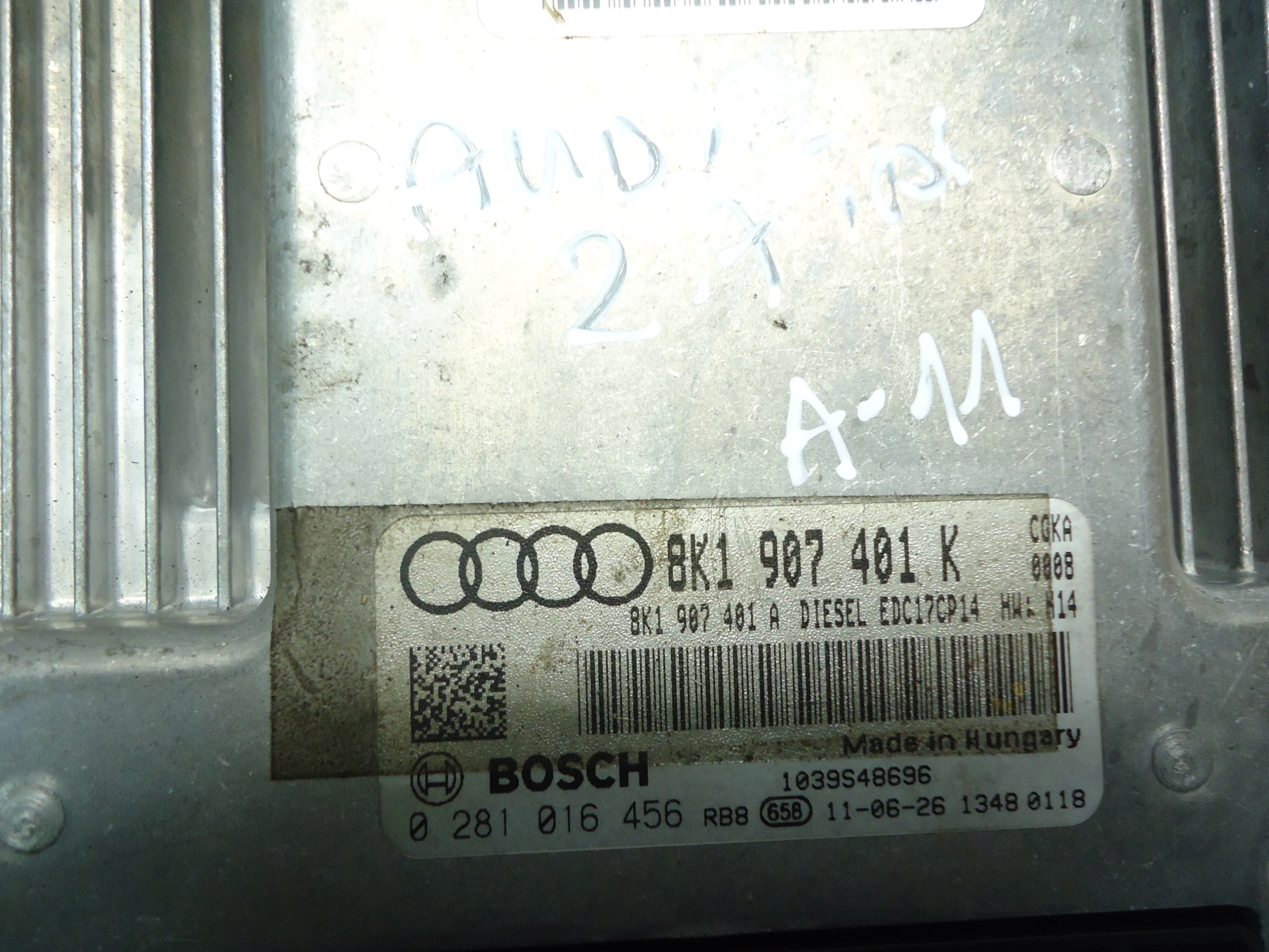 AUDI 2.7 TDI CGK computer of the engine 8K1907401K