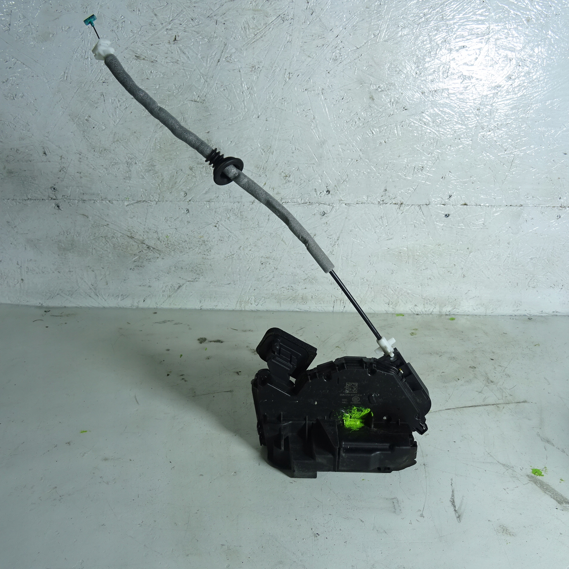 SEAT TOLEDO IV lock door front right 5TB837016A