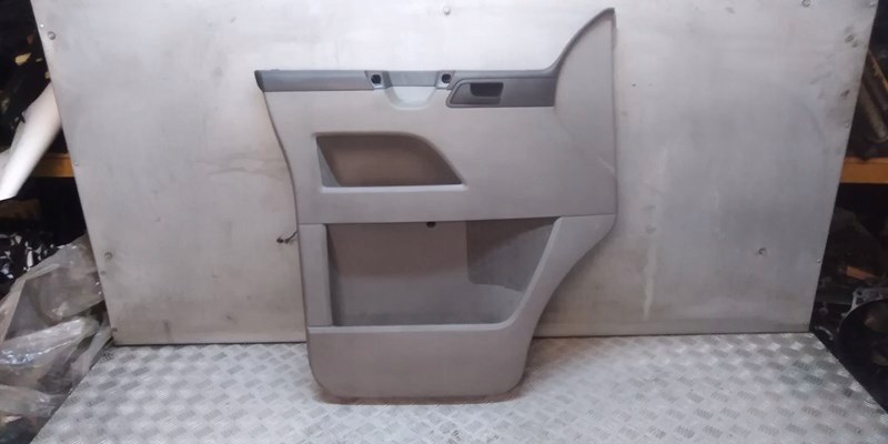 TAPICERKA DRZWI LEWY PRZÓD VW T5 LIFT 7E0867103