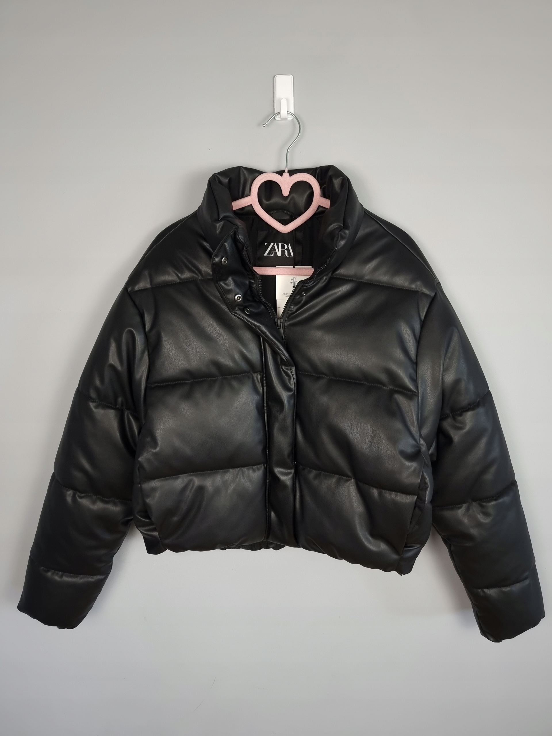 なつき Pikowana kurtka ze sztucznej skóry ze stójką Zara