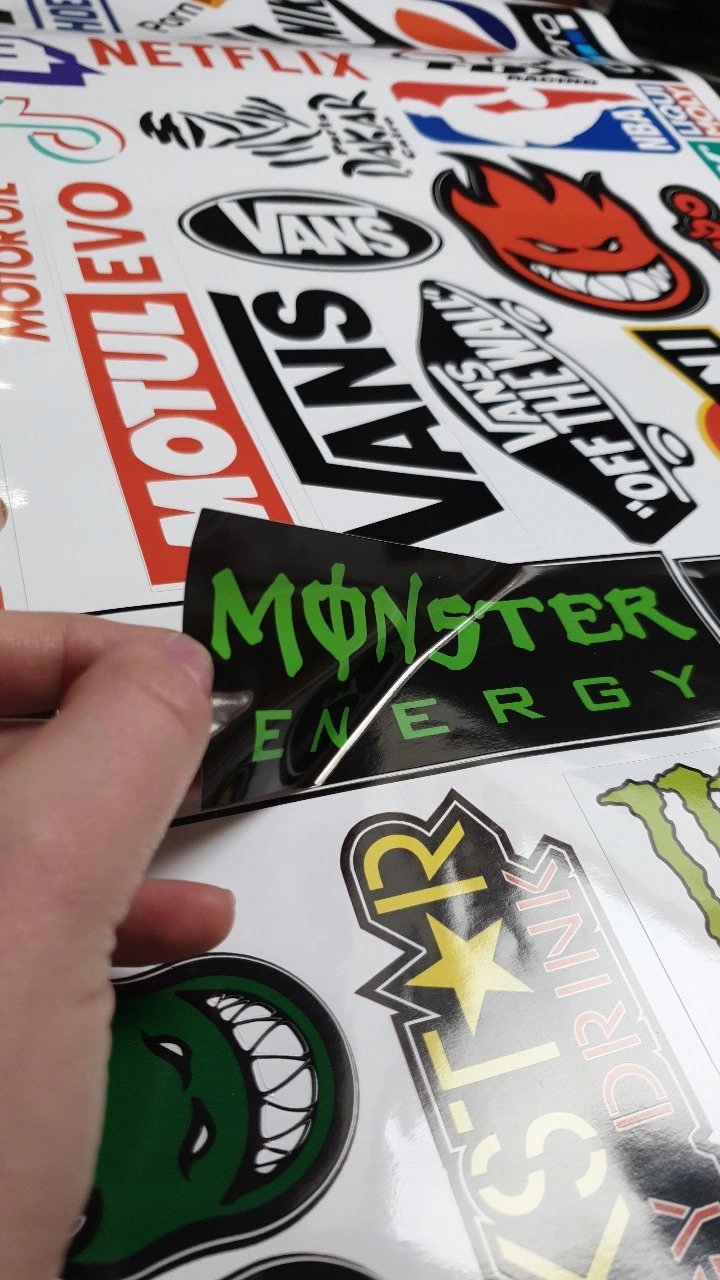 STICKERBOMB sticker bomb 100/50cm!!! Producent Inny