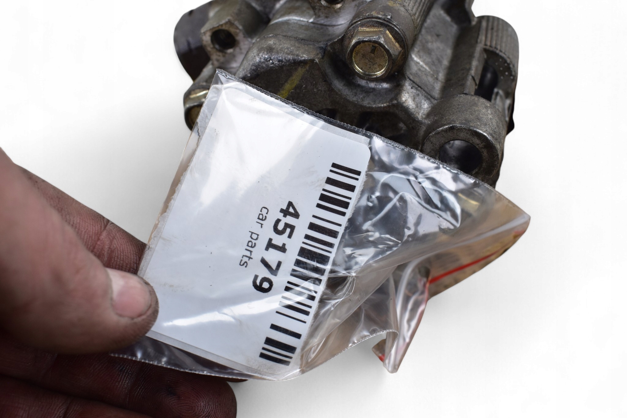 Pompa servosterzo TOYOTA AVENSIS T25 COROLLA E11 1.6 44310-02101