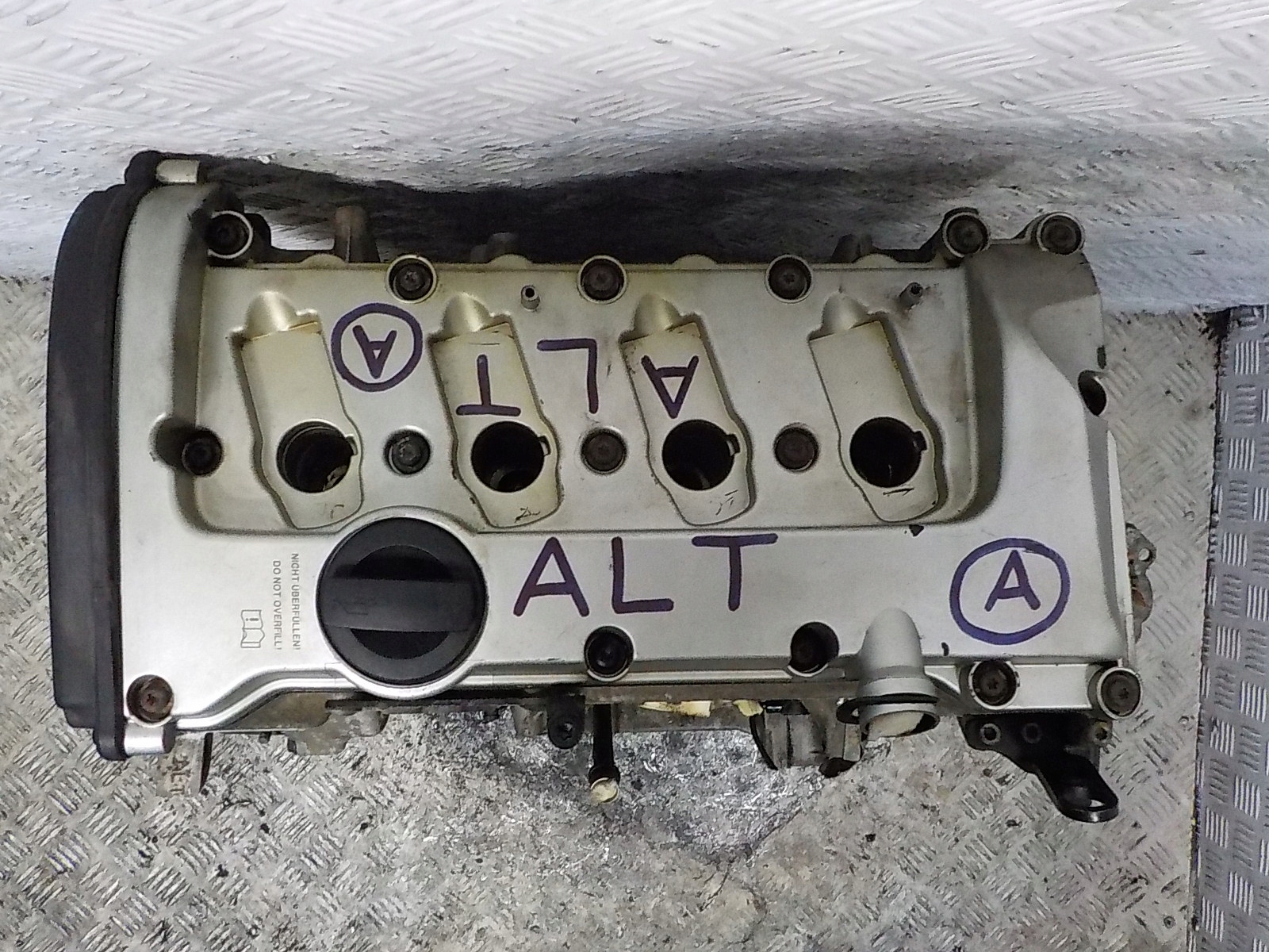 VW PASSAT B5 FL AUDI A4 B6 B7 engine 2.0 20V ALT