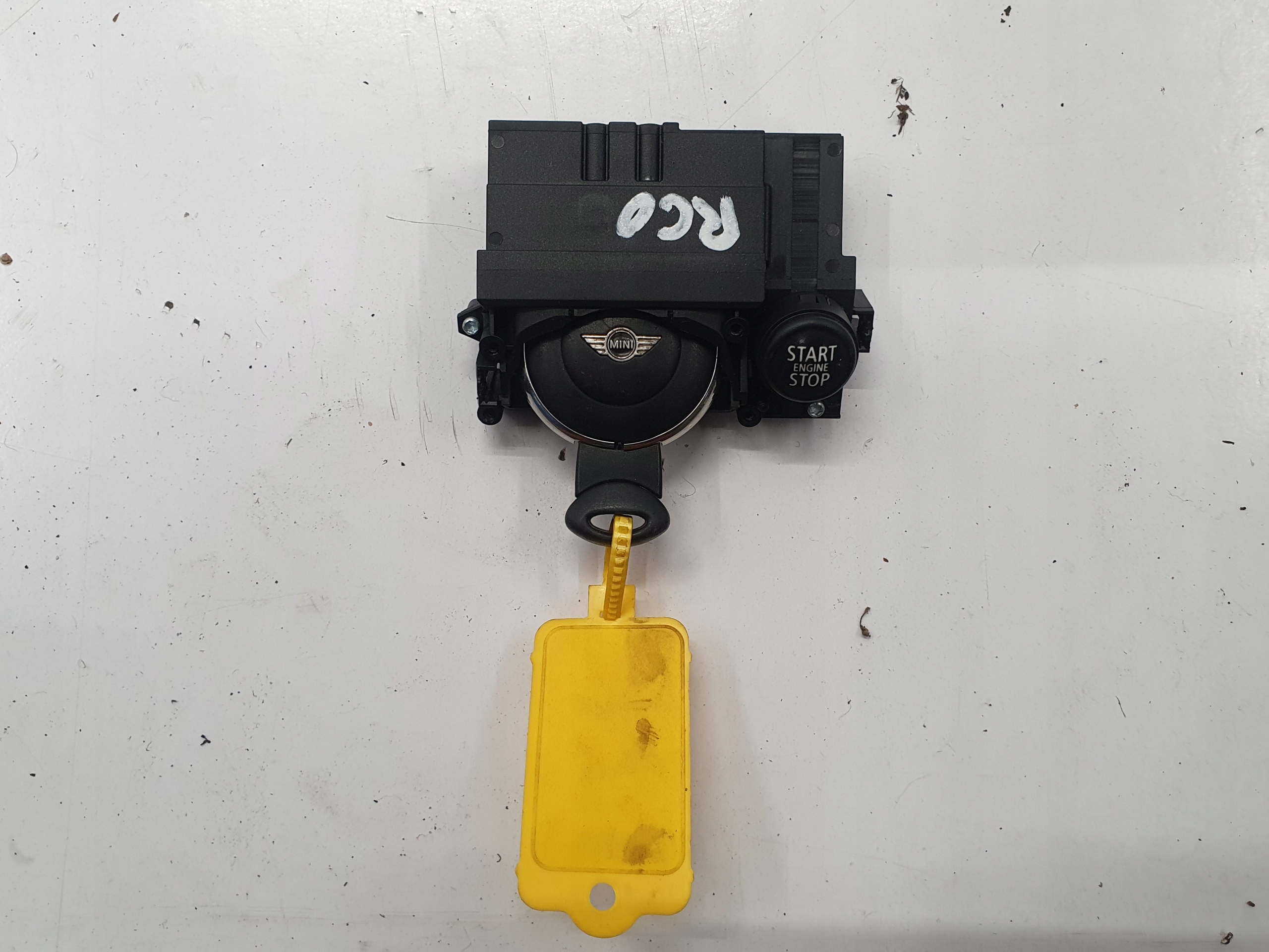 Мини R60 COUNTRYMAN ключ зажигания ключ 1.6 D 9231739