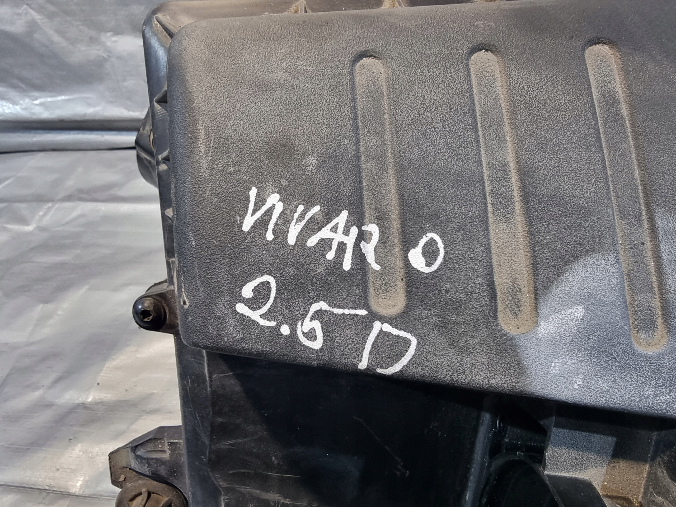 Gehäuse filter luft OE 8200760899 OPEL VIVARO A LIFT 2.0 CDTi