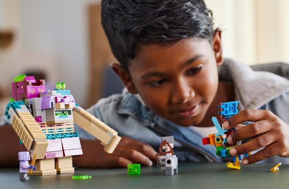 LEGO 21257 Minecraft Starcie z Dewastatorem Marka LEGO