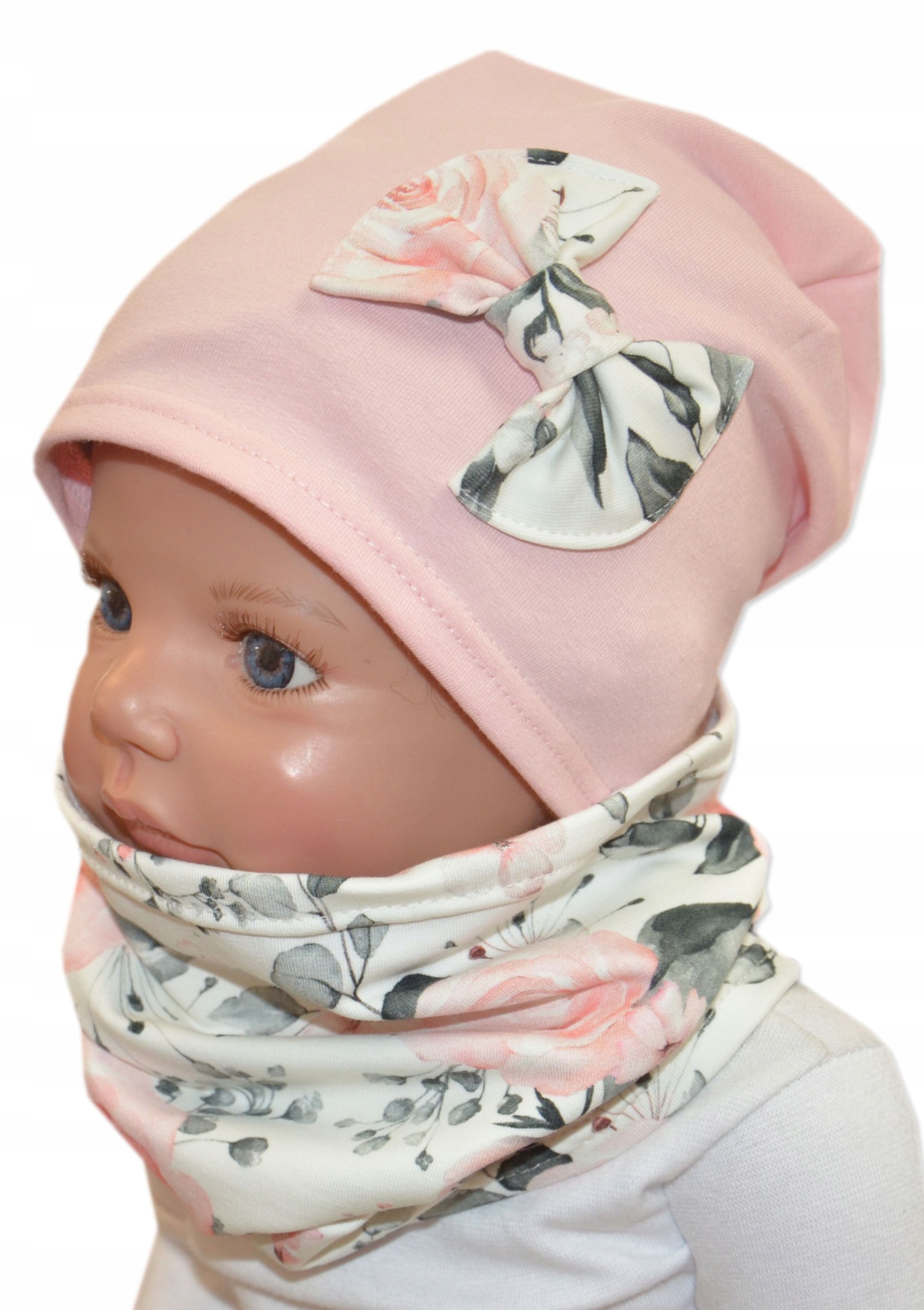 

cienka czapka i komin 48-52cm pudrowy róż róże