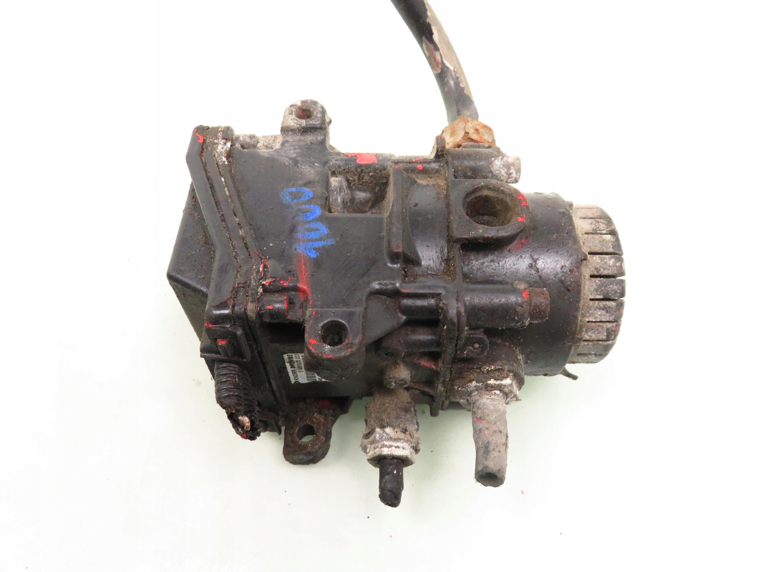 ZAWÓR MAN TGA 0486203023