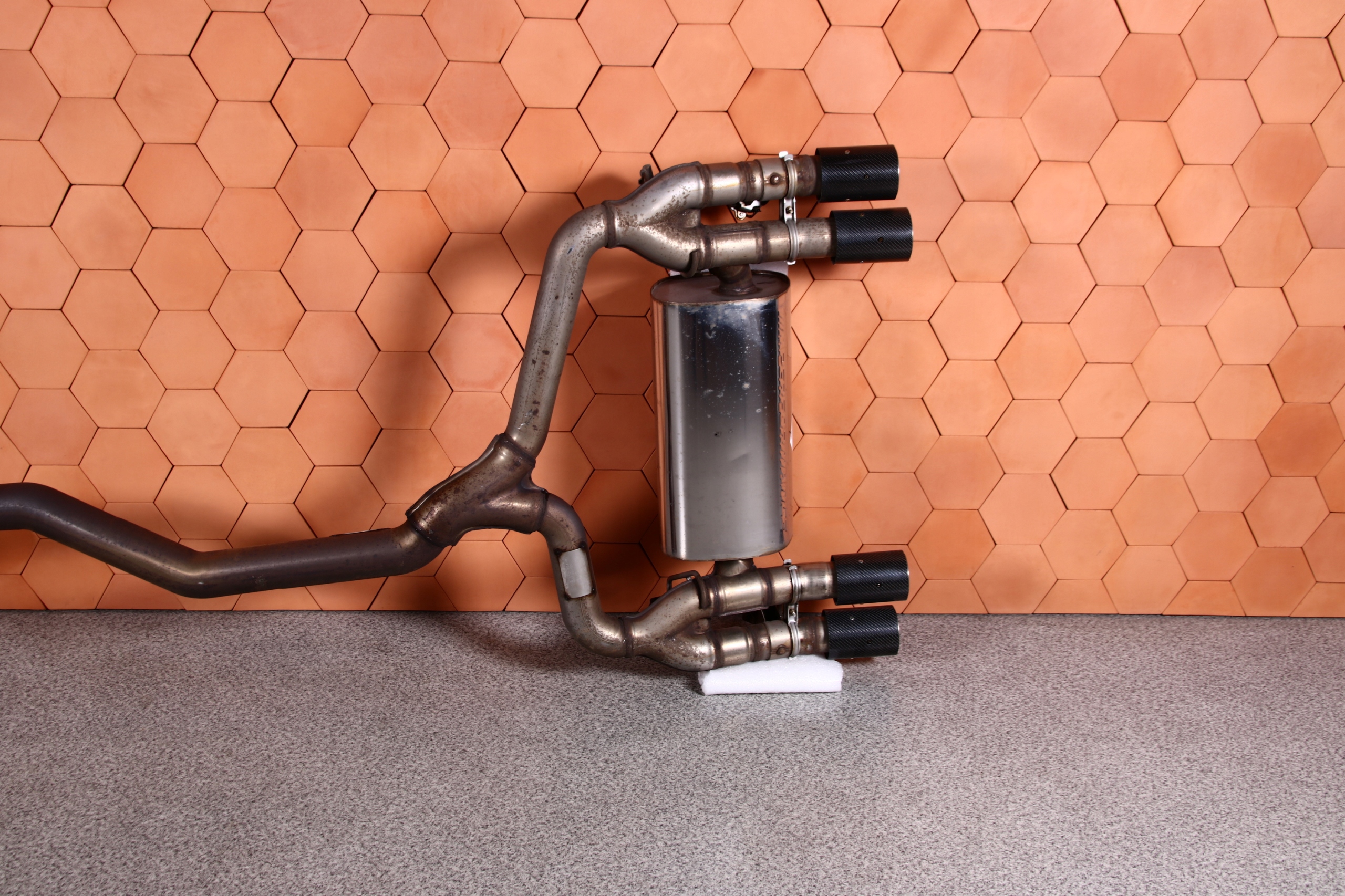 BMW M2 F87 Échappement PERFORMANCE CARBON