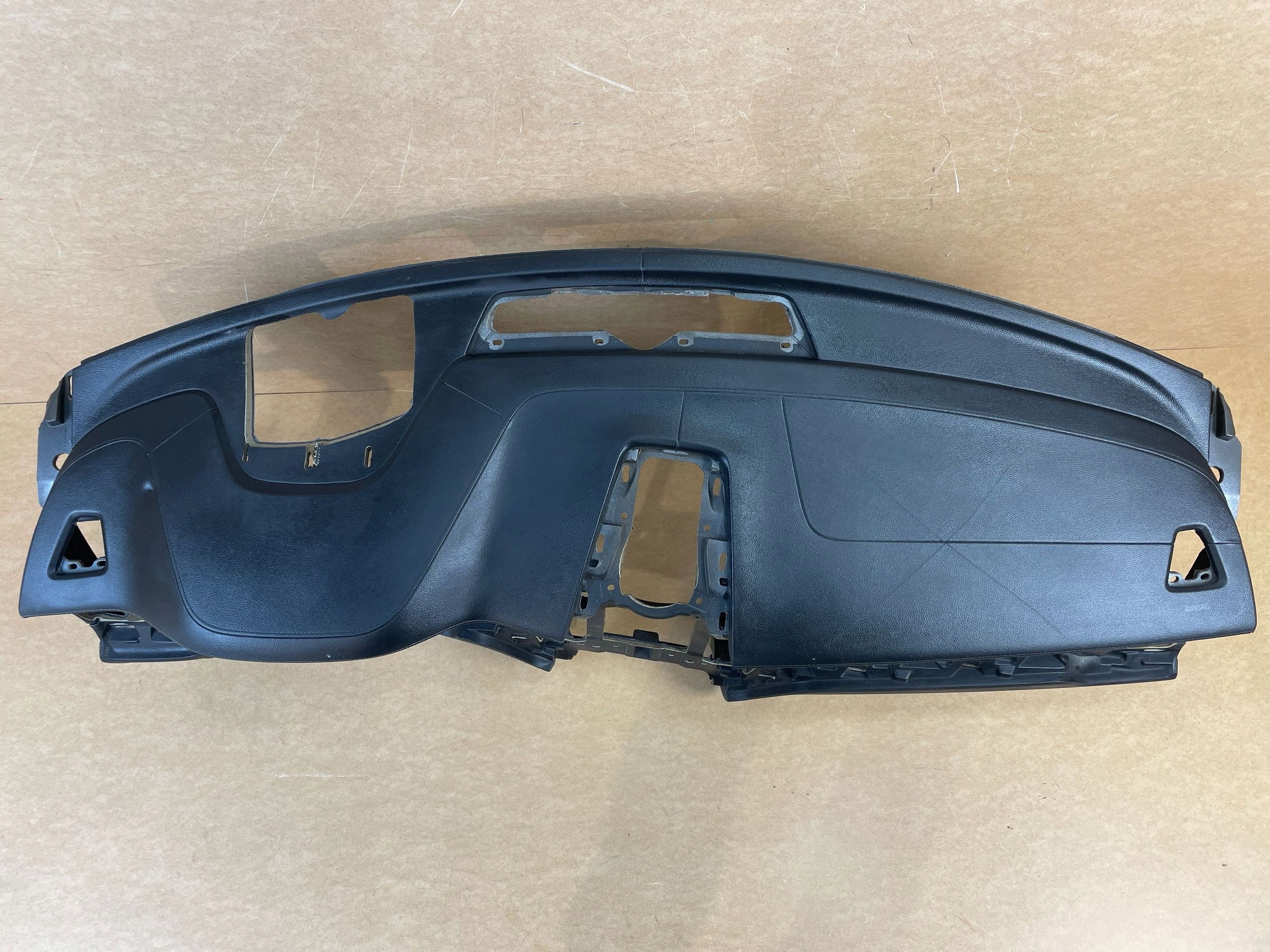 dashboard instrument panel cockpit upholstery VOLVO XC60 II 2017- HEAD UP 31417555
