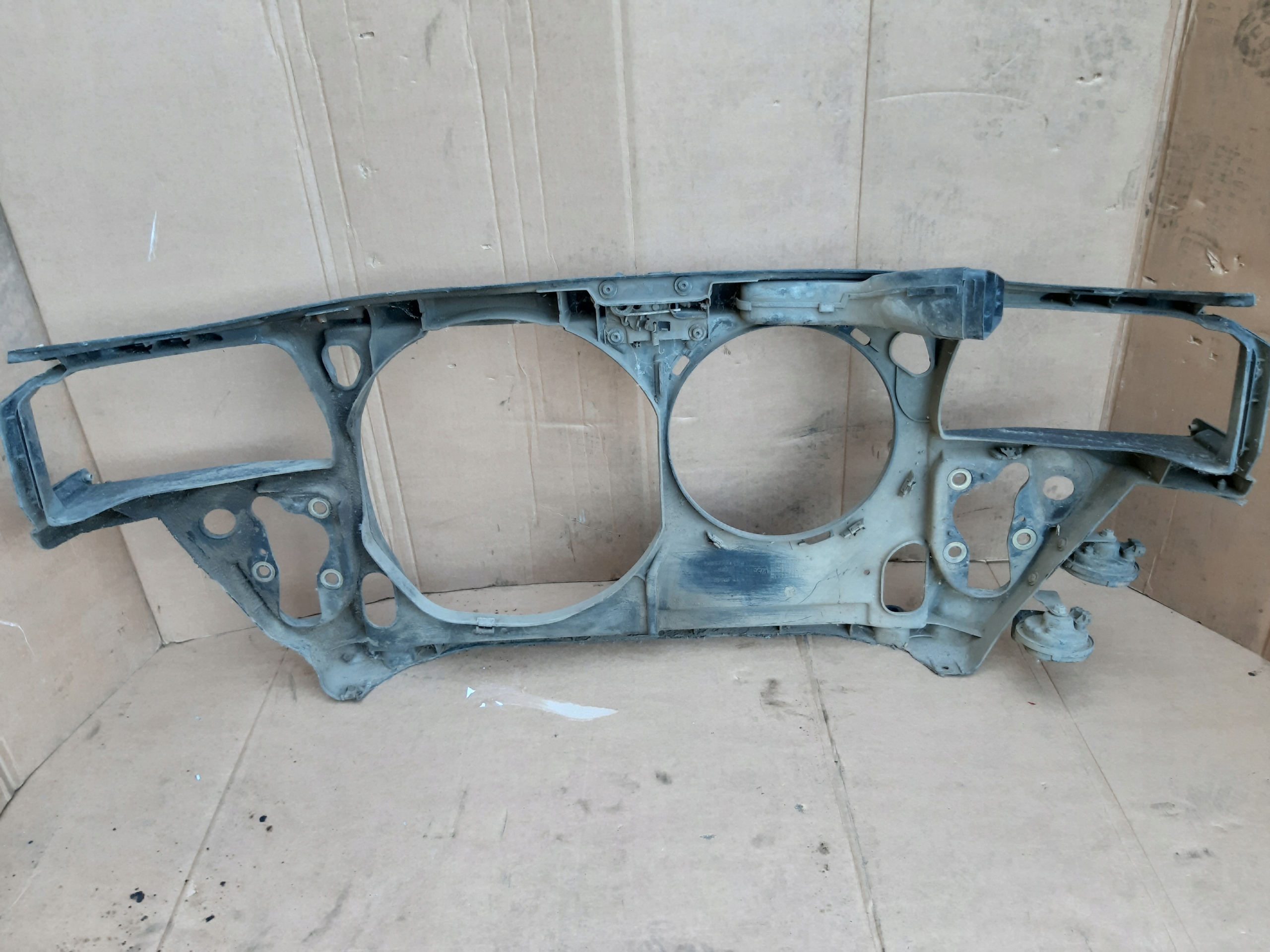 support panel for radiators pillar AUDI A4 B5 1.8B 1852734000