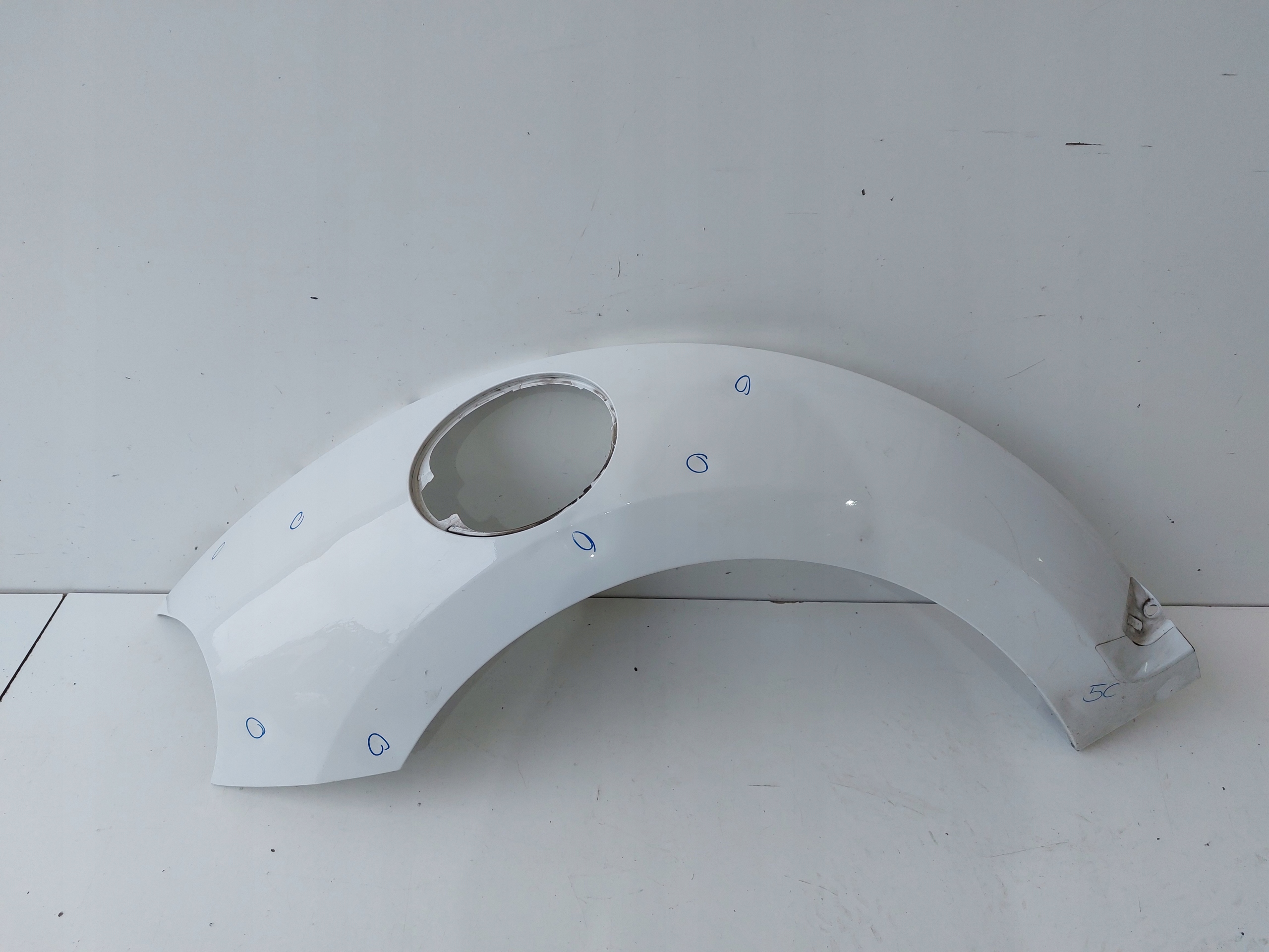 VW НОВИЙ BEETLEc КРИЛО ПРАВИЙ ЗАД. ОРИГІНАЛ