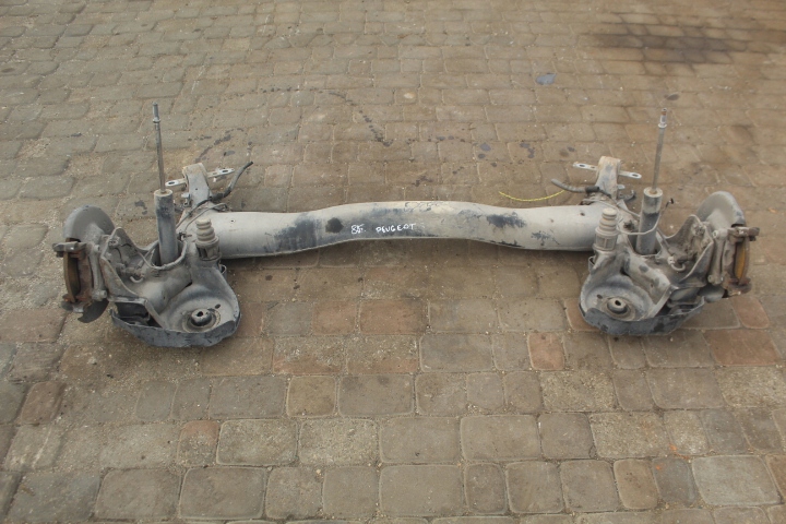 BELKA ZAWIESZENIA TYLNA PEUGEOT 308 II 1.6HDI