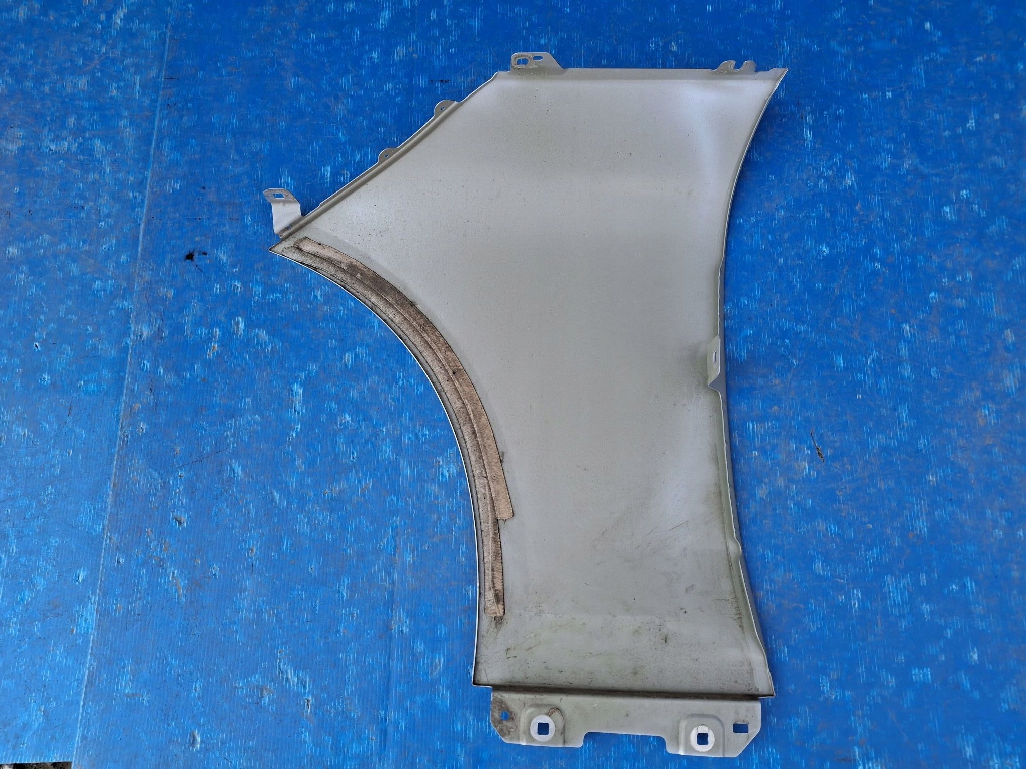 fender right front MERCEDES EQE W295 2023R->
