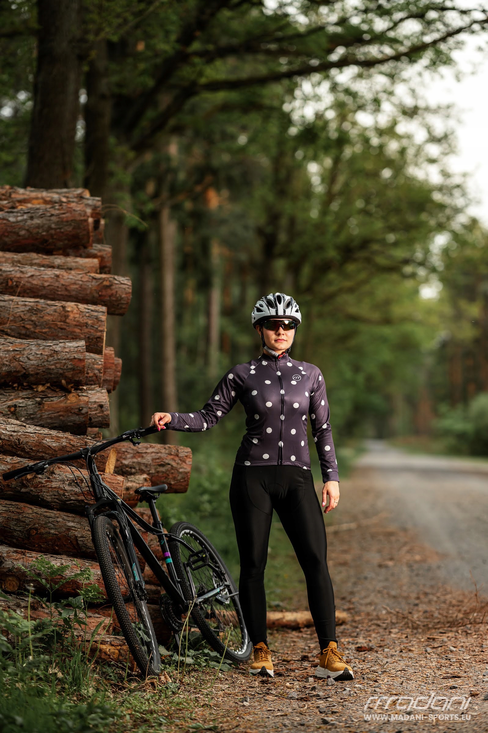 Madani: koszulka rowerowa Dots, r. XL Rękaw długi rękaw