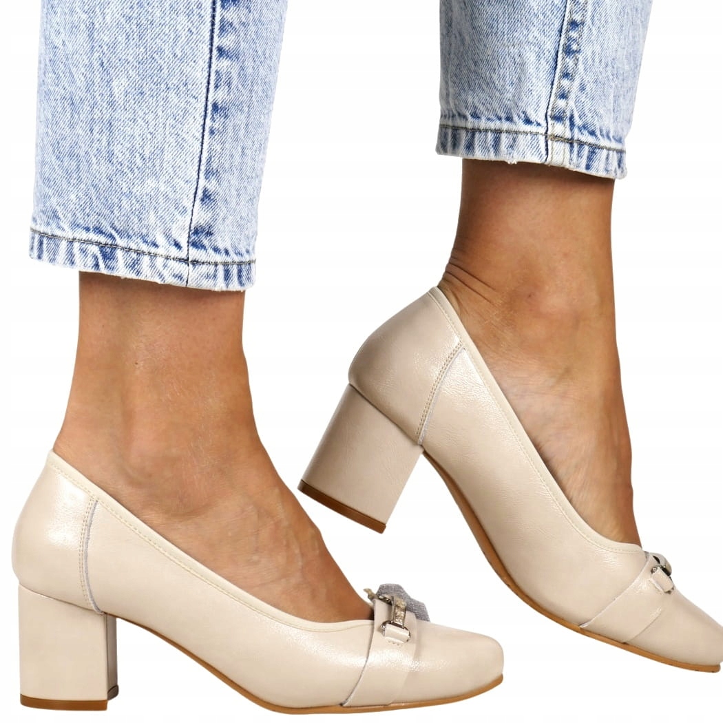 Boty Lodičky Z Kůže Na Podpatku Béžové Klasické Pohodlné Kožené