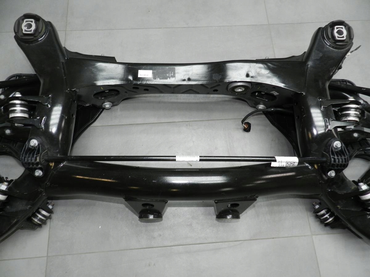 BMW 3 G20 Achsträger heck träger Vorderachsträger 6877393