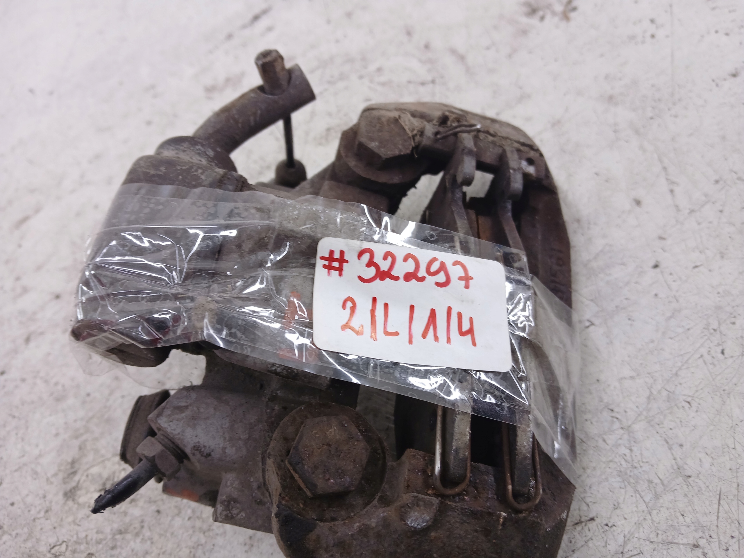 PEUGEOT 206 CC caliper brake left rear part