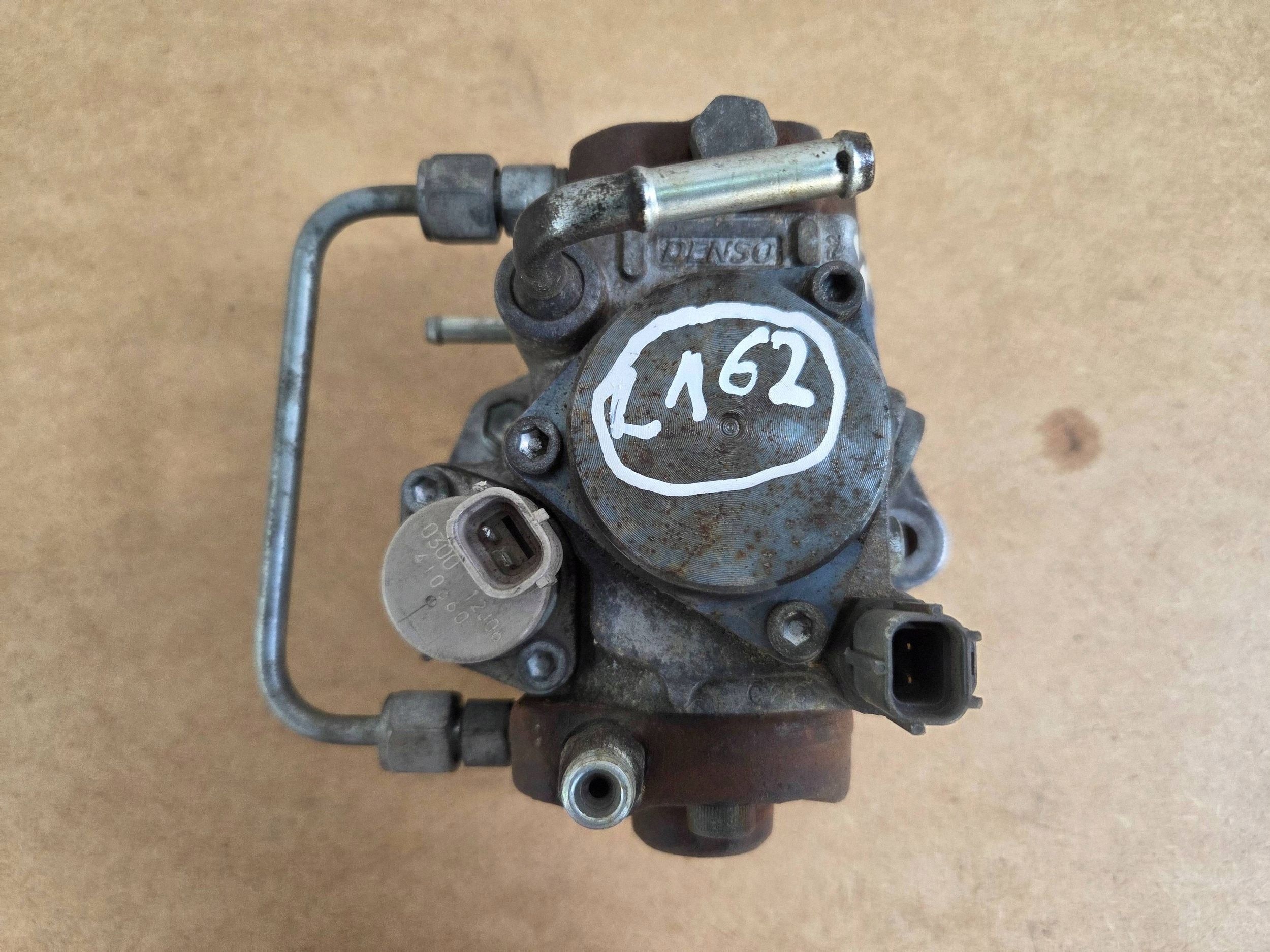 Toyota Avensis T25 / Lexus injection pump 221000R011 (L162)