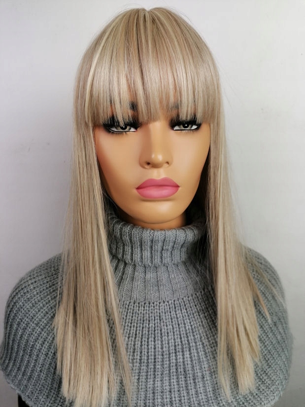 Dlouhá paruka s ofinou Emma light blonde Jednoduchá