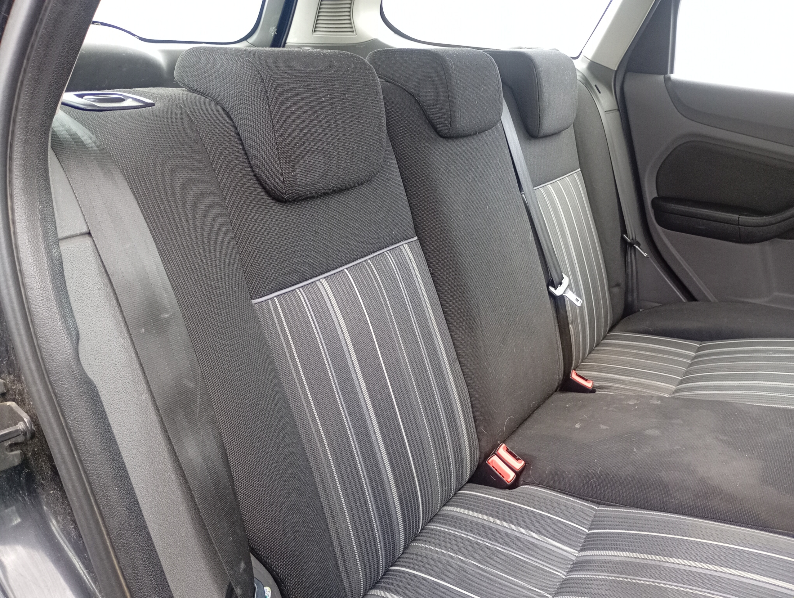 Sitz hinten heck Ford Focus 2 II MK2 08-11