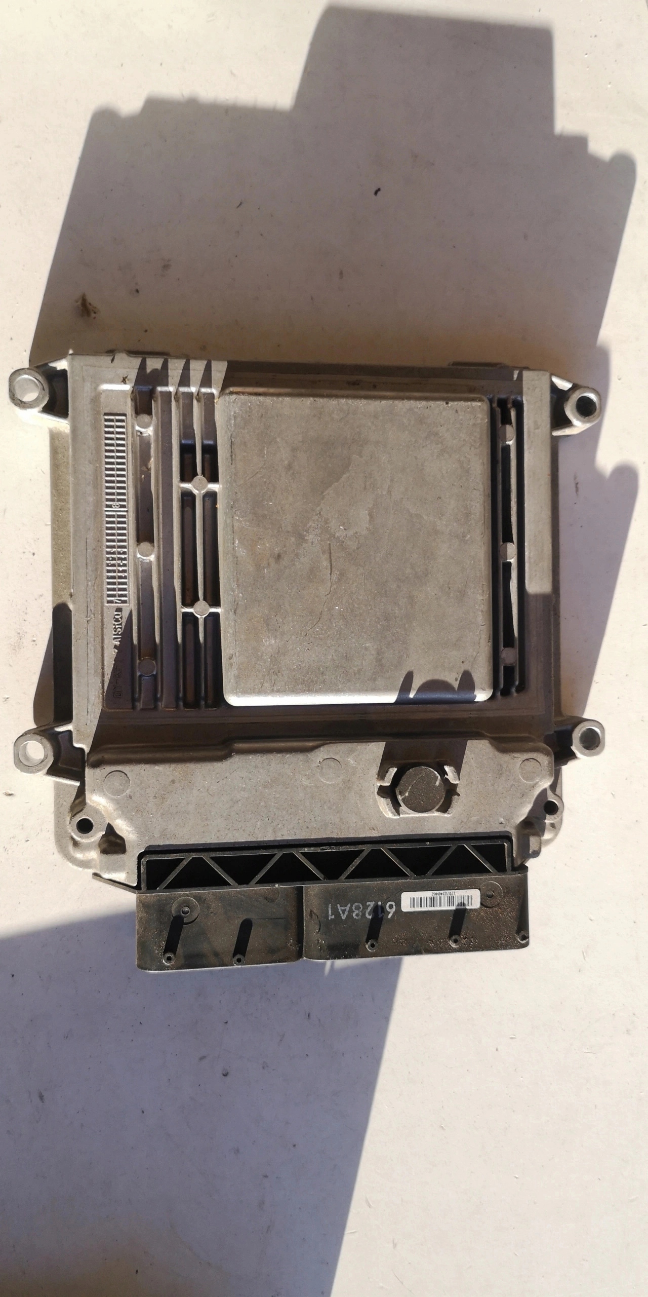 HYUNDAI 39122-2B080 9030936128A1 computer ECU