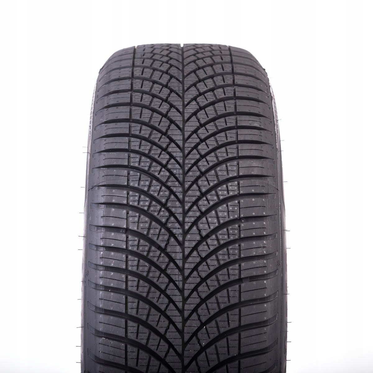 1x Pneumatika 205/55 R16 Goodyear Vector 4Seasons Gen-3