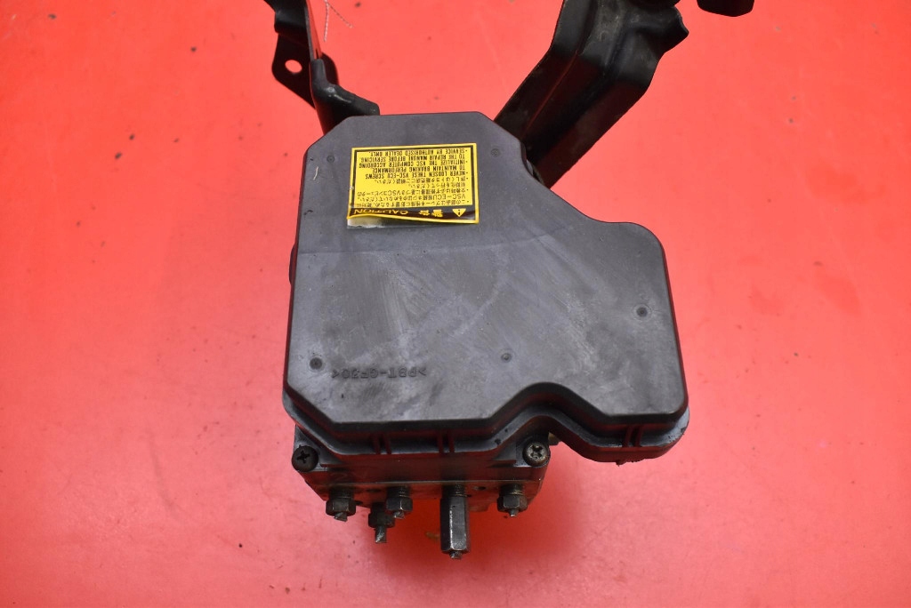 pumpe ABS 44540-33070 LEXUS ES 330 4 IV XV30 3.3 V6 228 KM LIFT 03-06