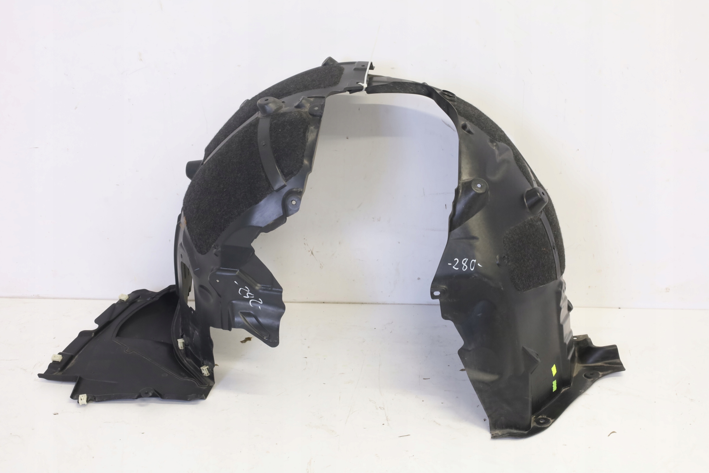 NADKOLE PRAWY PRZÓD BMW G70 9498280 9621242